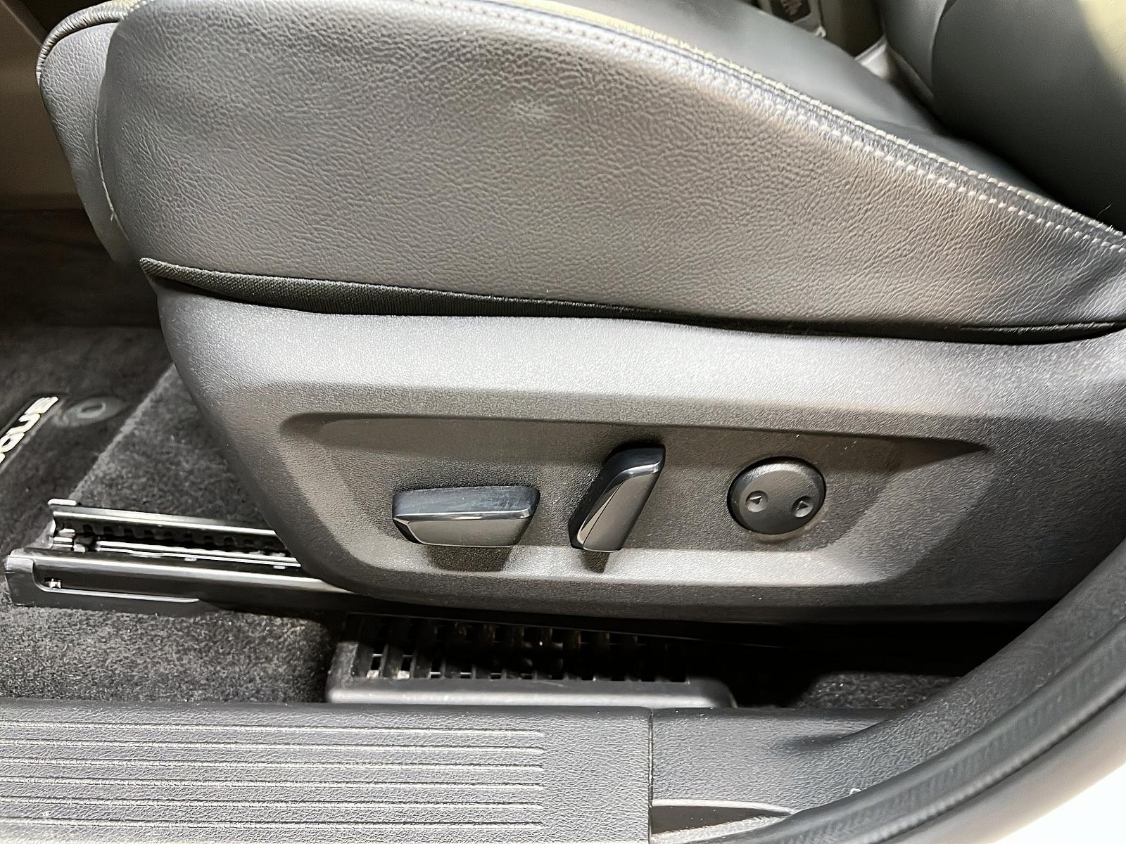 Nissan Rogue SL CUIR TOIT PANO NAV 4RM 2023 - image #27