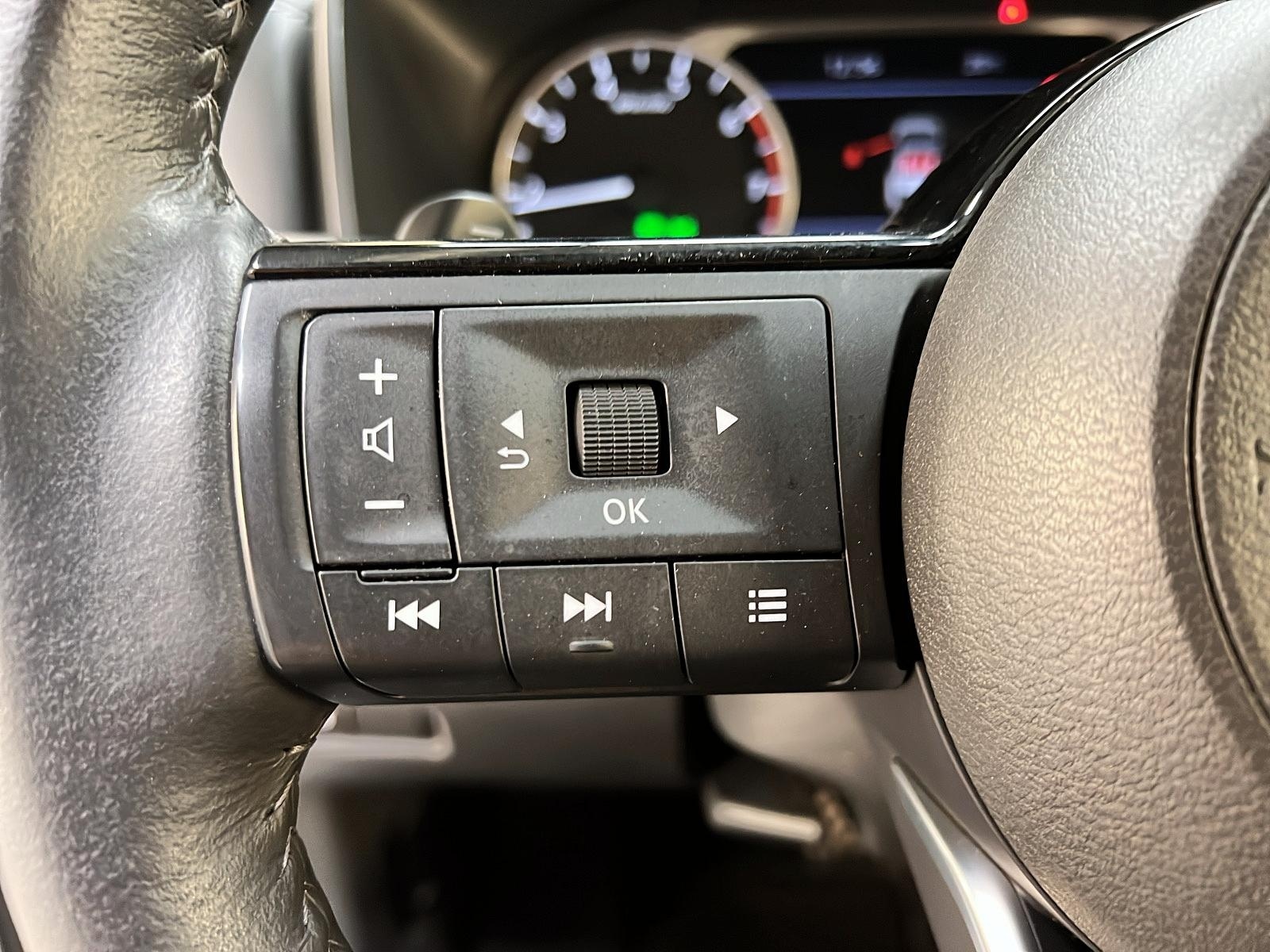 Nissan Rogue SL CUIR TOIT PANO NAV 4RM 2023 - image #23