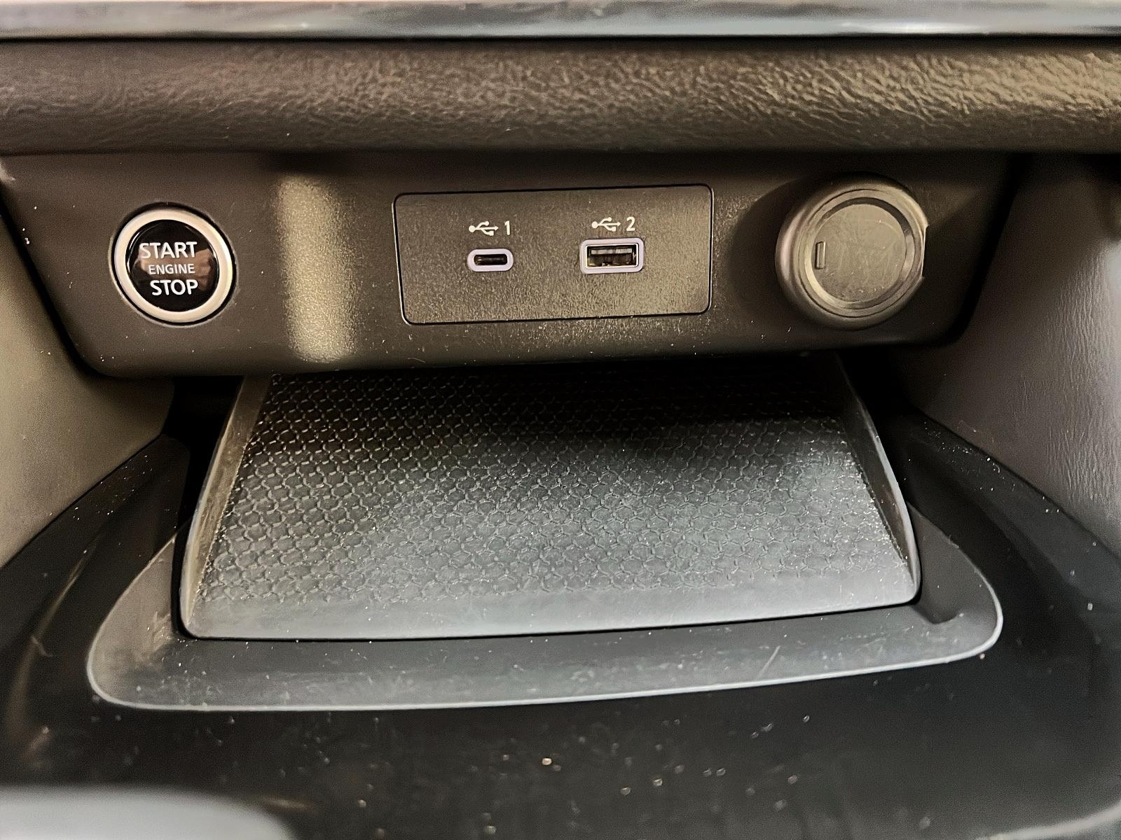 Nissan Rogue SL CUIR TOIT PANO NAV 4RM 2023 - image #21