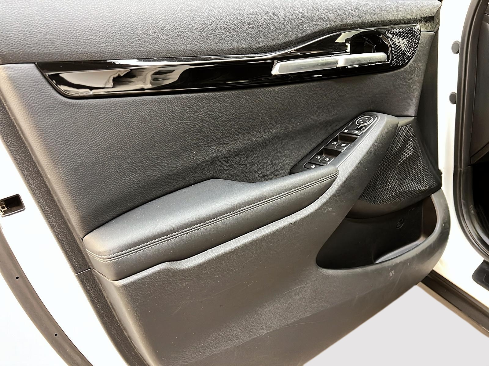 Kia SELTOS EX PREMIUM CUIR TOIT NAV 4RM 2023 - image #24