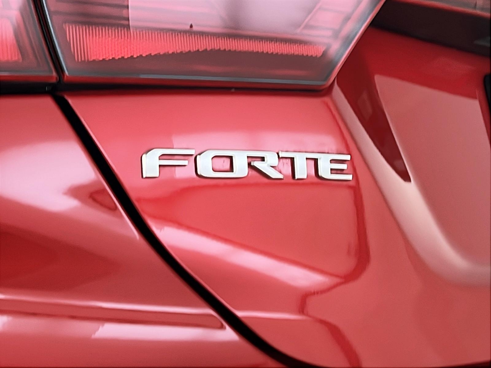 Kia Forte EX 2023 - image #22