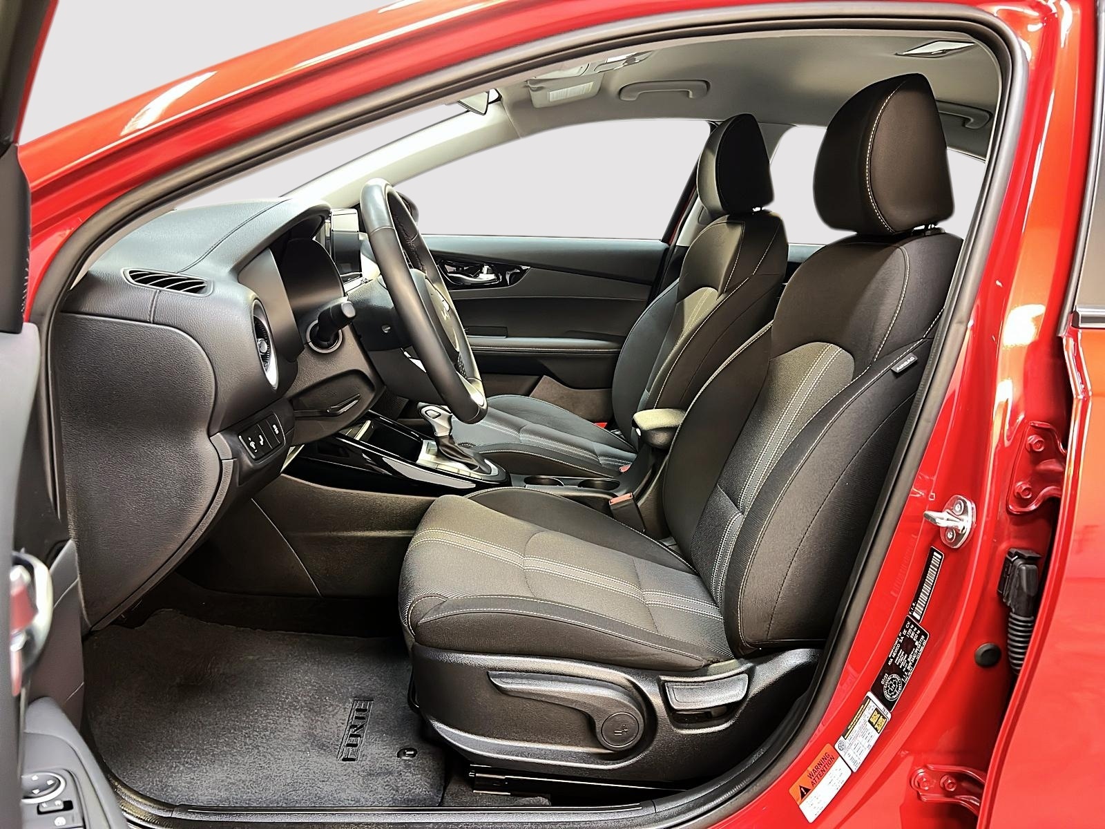 Kia Forte EX 2023 - image #7