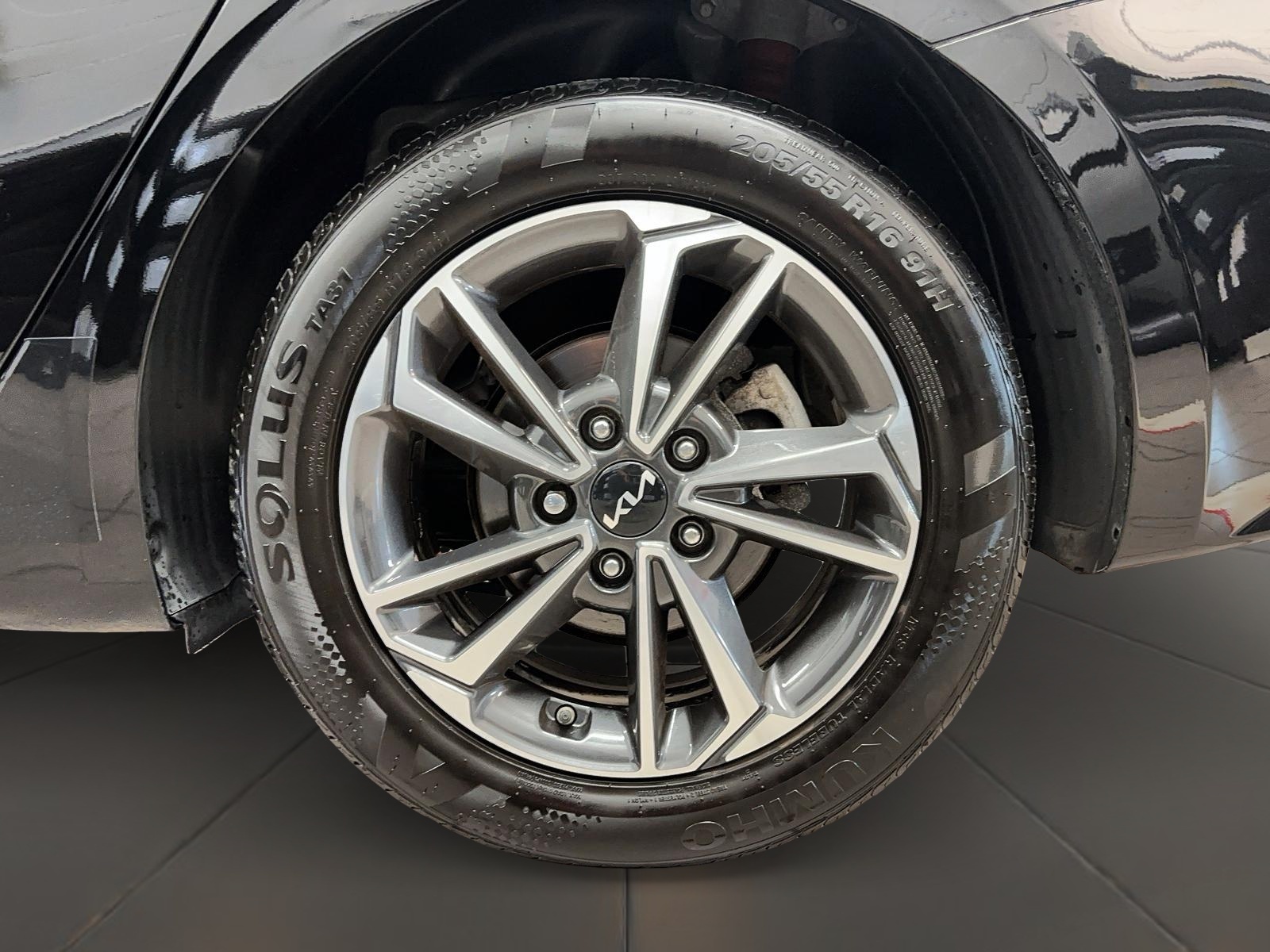Kia Forte 2023 - Image #22