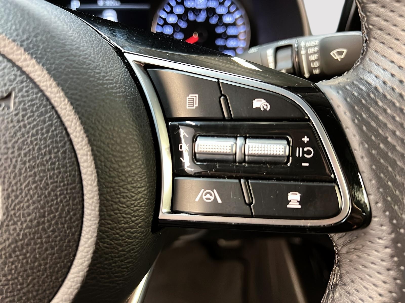 Kia Forte GT LINE CUIR TOIT NAV 2024 - image #20