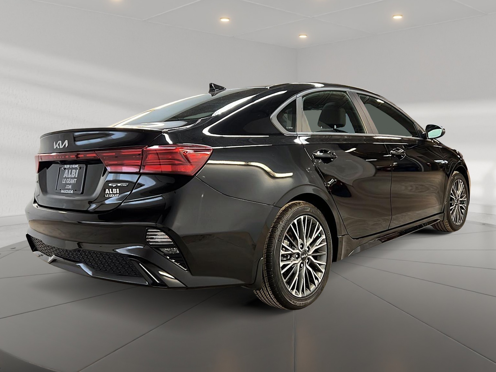Kia Forte GT LINE CUIR TOIT NAV 2024 - image #4