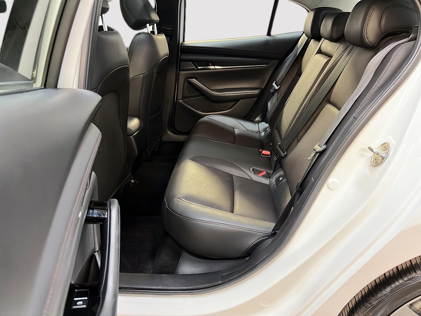 Mazda Mazda3 GT CUIR TOIT NAV 4RM 2023 - image #9