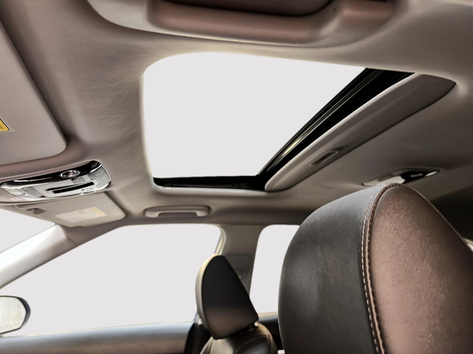 Kia SELTOS EX PREMIUM CUIR TOIT NAV 4RM 2023 - image #10