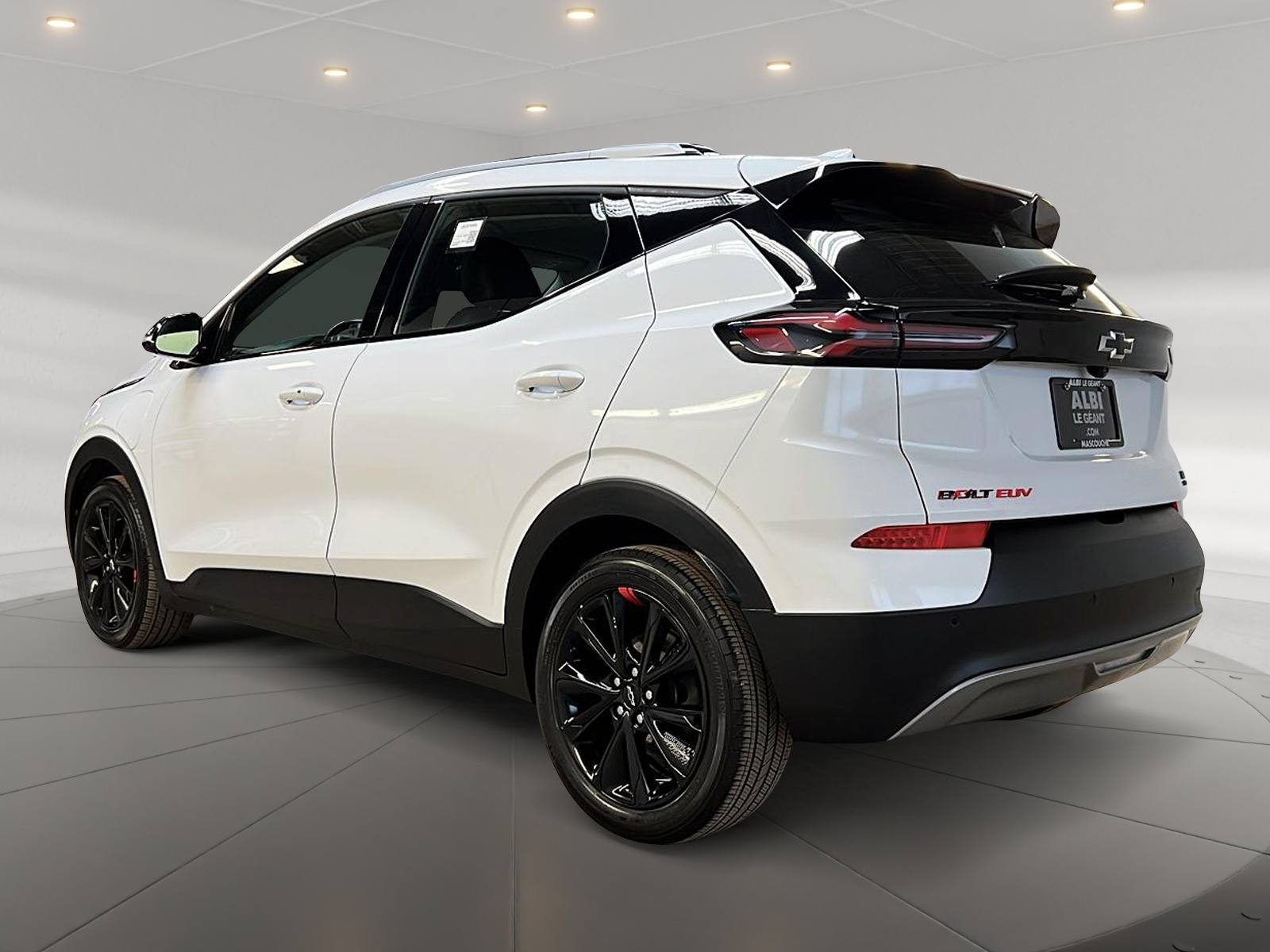 Chevrolet Bolt EUV 2023 - Image #6