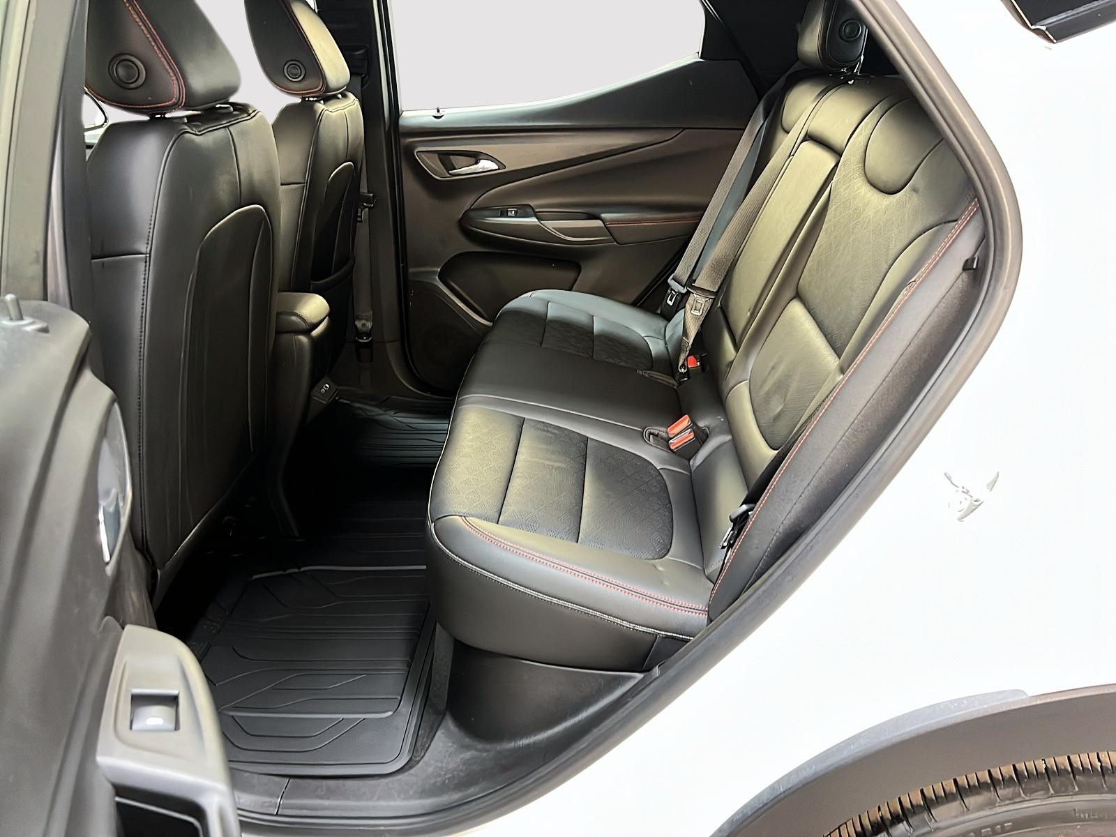 Chevrolet Bolt EUV 2023 - Image #9