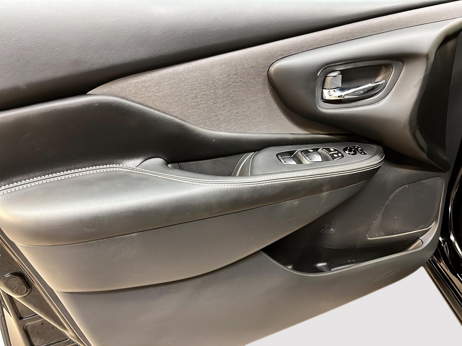 Nissan Murano S 4RM 2022 - image #22