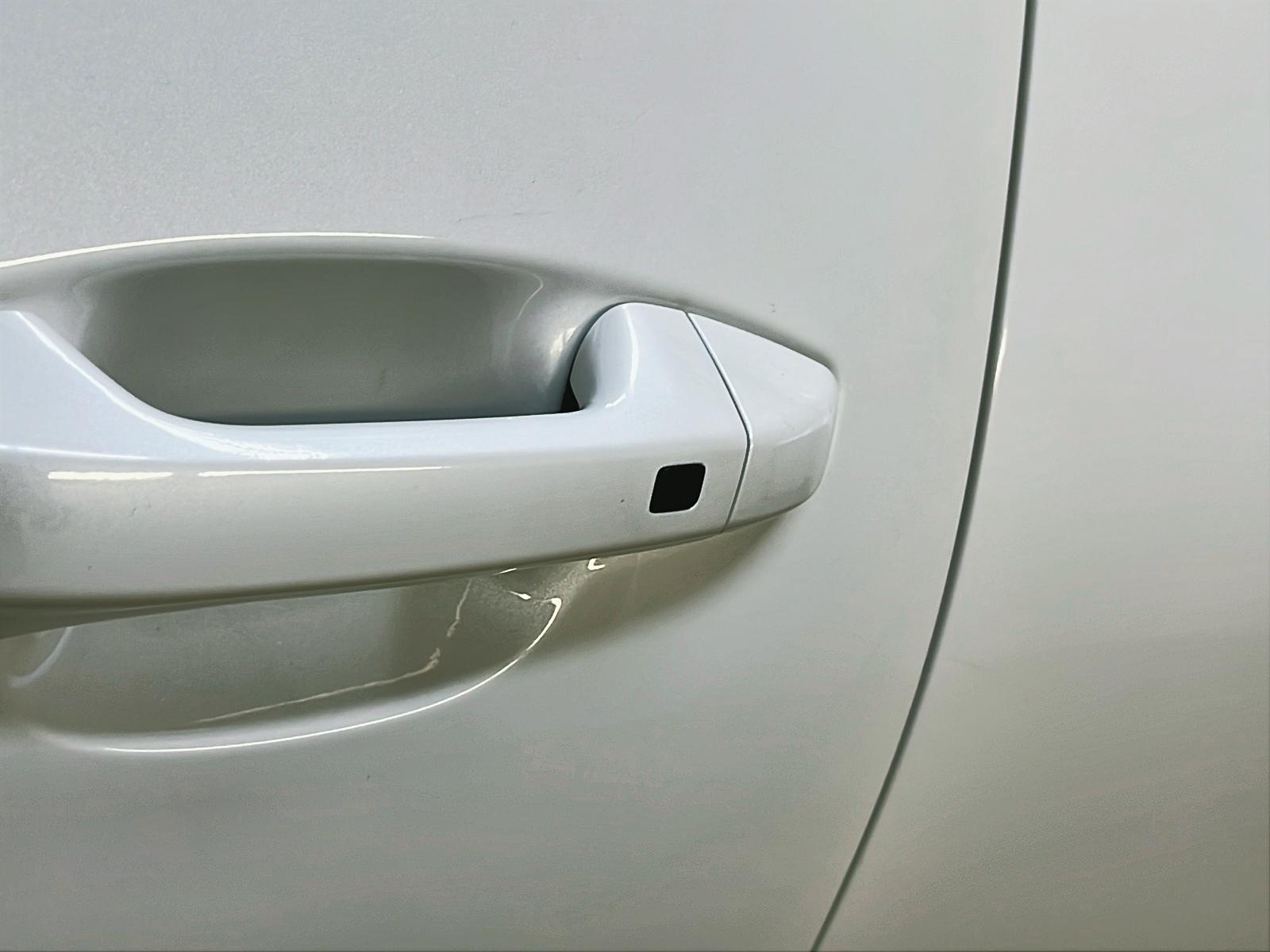 Kia SELTOS EX CUIR TOIT 4RM 2023 - image #24