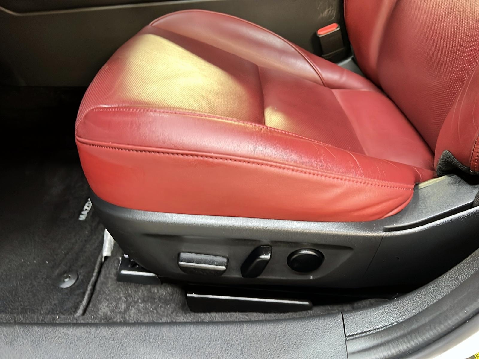 Mazda Mazda3 Sport GT TURBO CUIR TOIT NAV 4RM 2023 - image #26