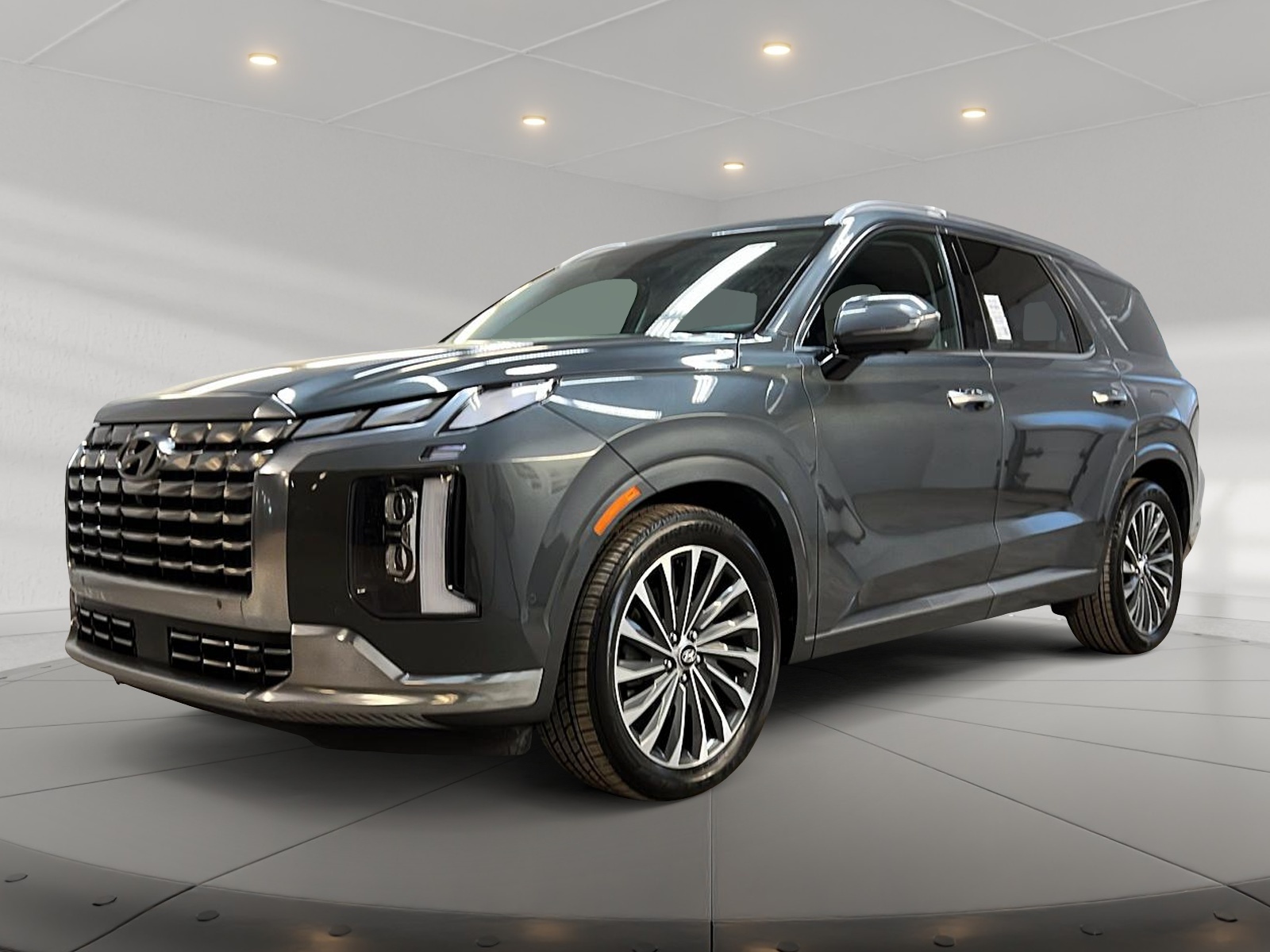 Hyundai PALISADE ULTIMATE CALLIGRAPHY CUIR TOIT PANO NAV 4RM 2024 - image #1