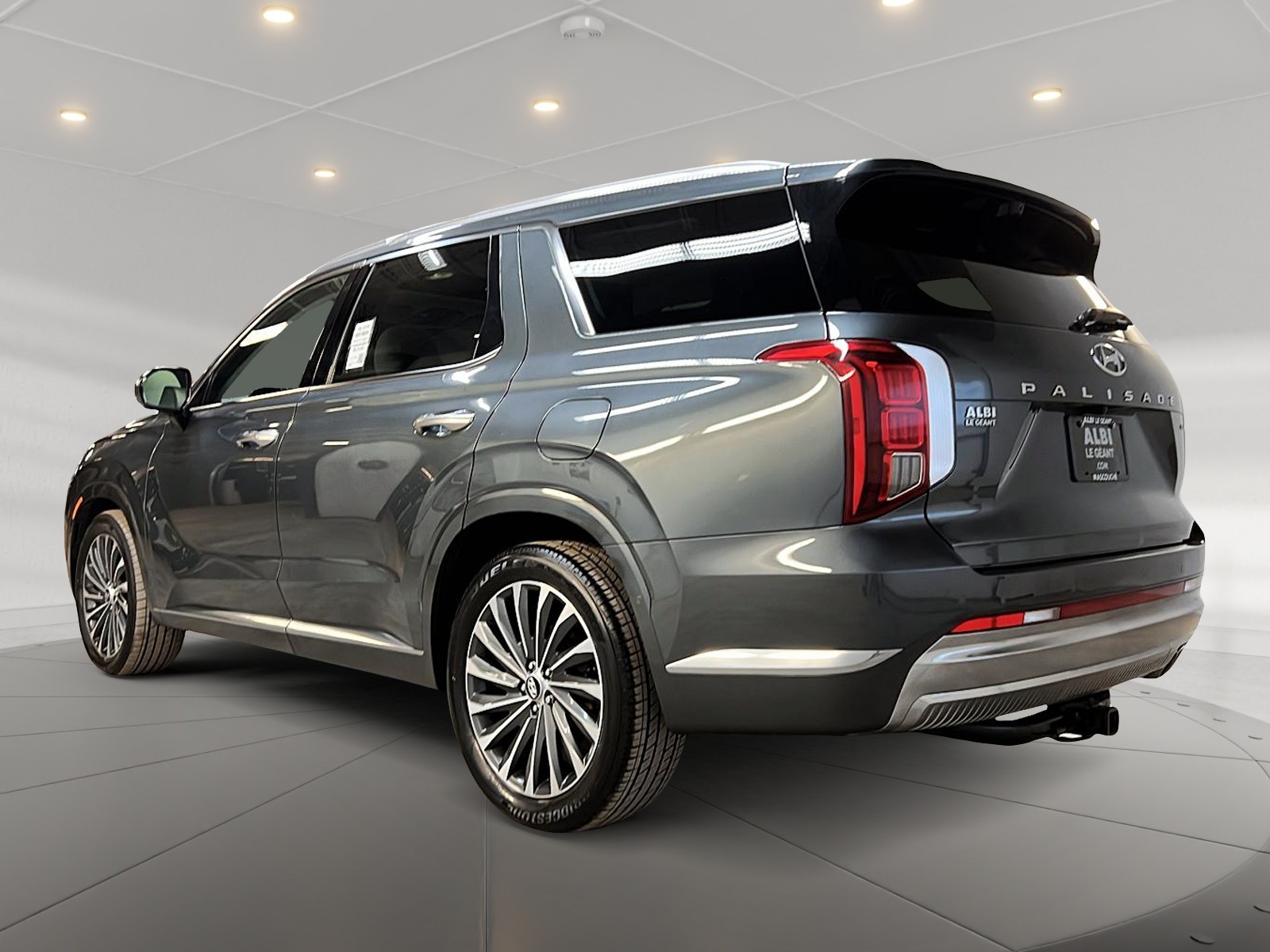 Hyundai PALISADE ULTIMATE CALLIGRAPHY CUIR TOIT PANO NAV 4RM 2024 - image #6