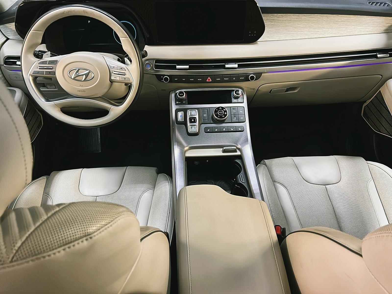 Hyundai PALISADE ULTIMATE CALLIGRAPHY CUIR TOIT PANO NAV 4RM 2024 - image #14