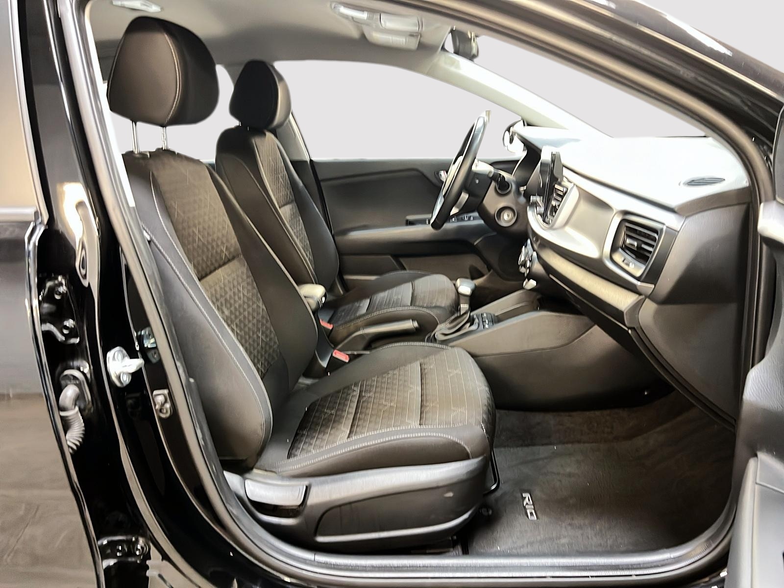 Kia Rio5 2023 - Image #8