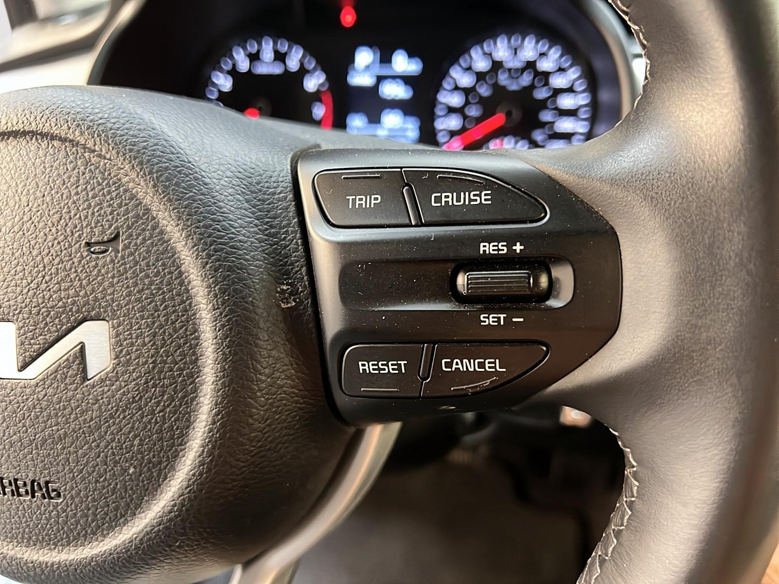 Kia Rio5 LX + 2023 - image #17