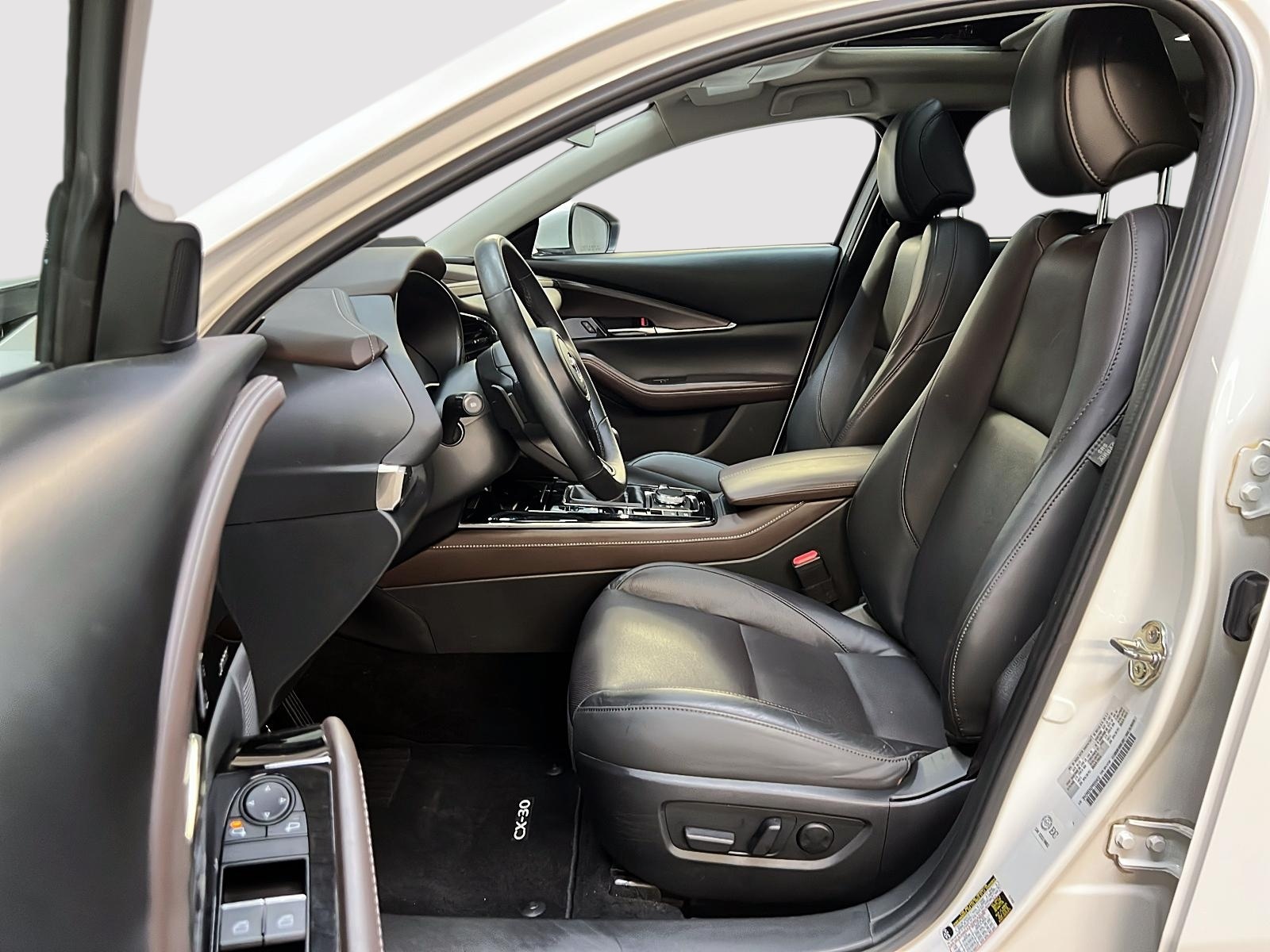 Mazda CX-30 GT CUIR TOIT NAV 4RM 2023 - image #7