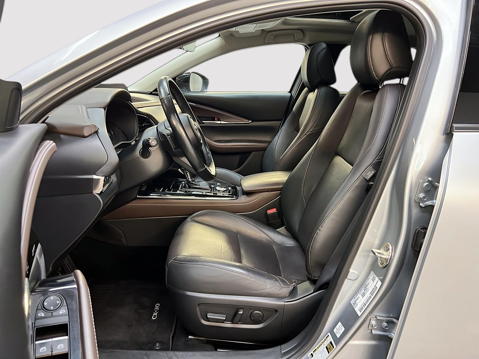 Mazda CX-30 GT TURBO CUIR TOIT NAV 4RM 2022 - image #7