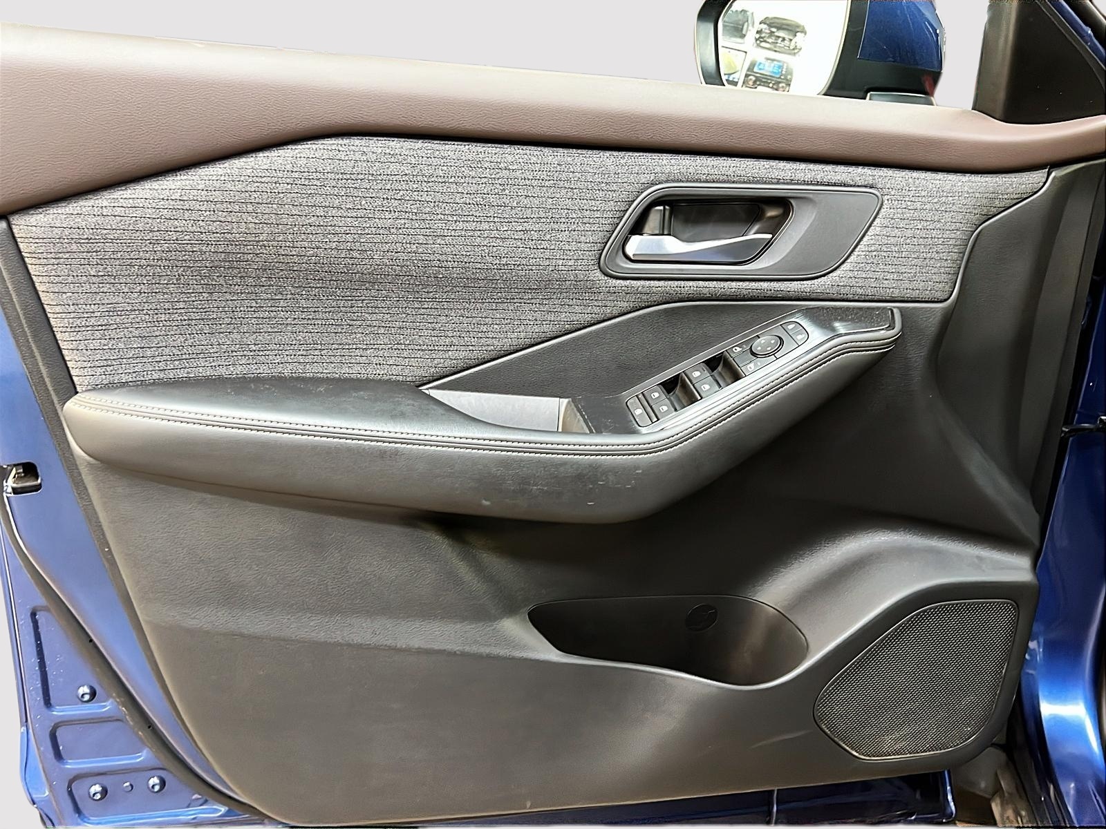 Nissan Rogue 2021 - Image #24