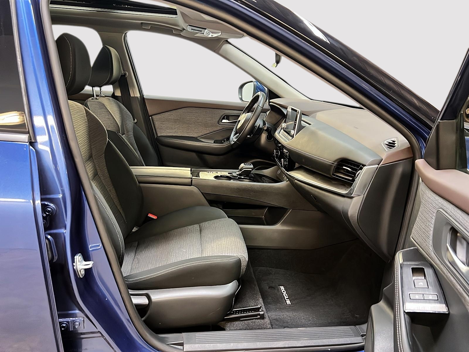 Nissan Rogue SV TOIT PANO 4RM 2021 - image #8