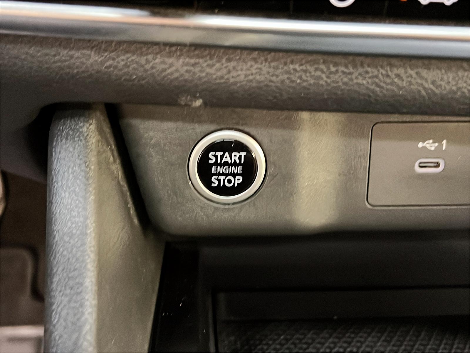 Nissan Rogue SV TOIT PANO 4RM 2021 - image #16