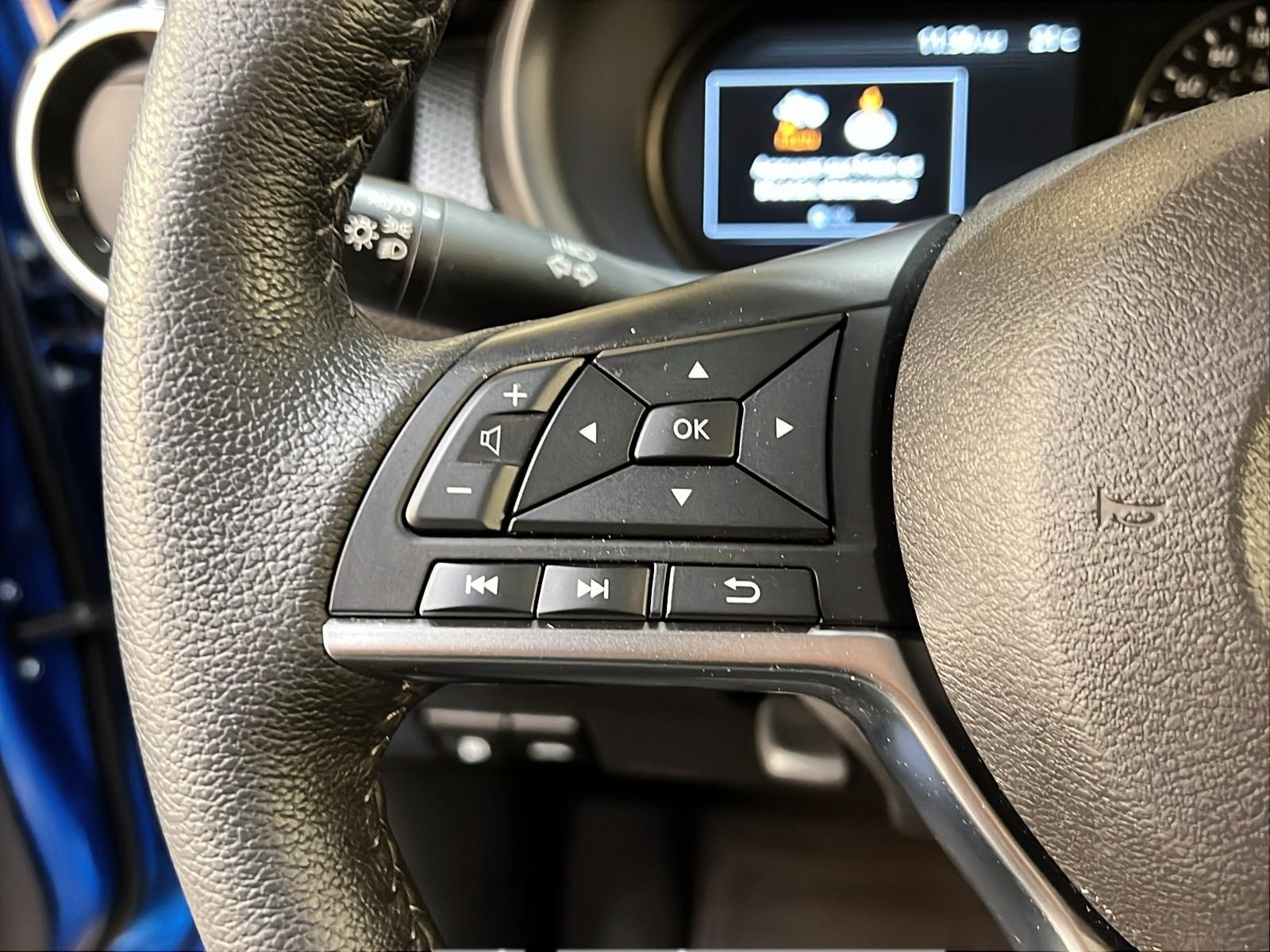 Nissan Kicks SV 2023 - image #19