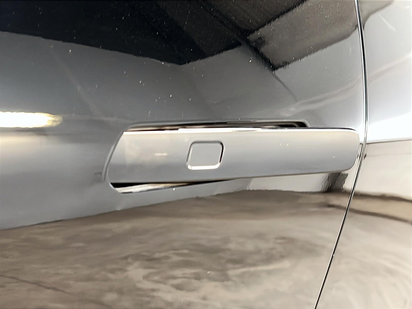 Chevrolet Equinox EV 2024 - Image #25