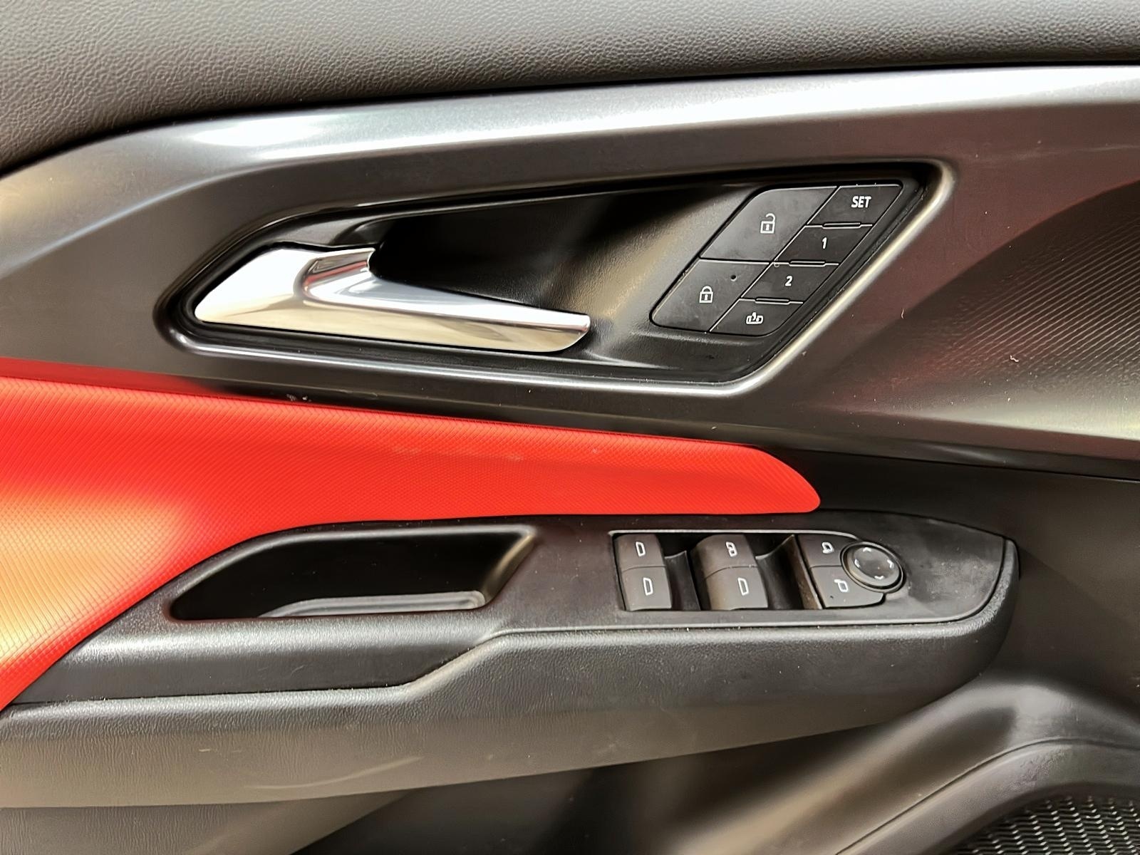 Chevrolet Equinox EV 3RS CUIR NAV 4RM 2024 - image #22