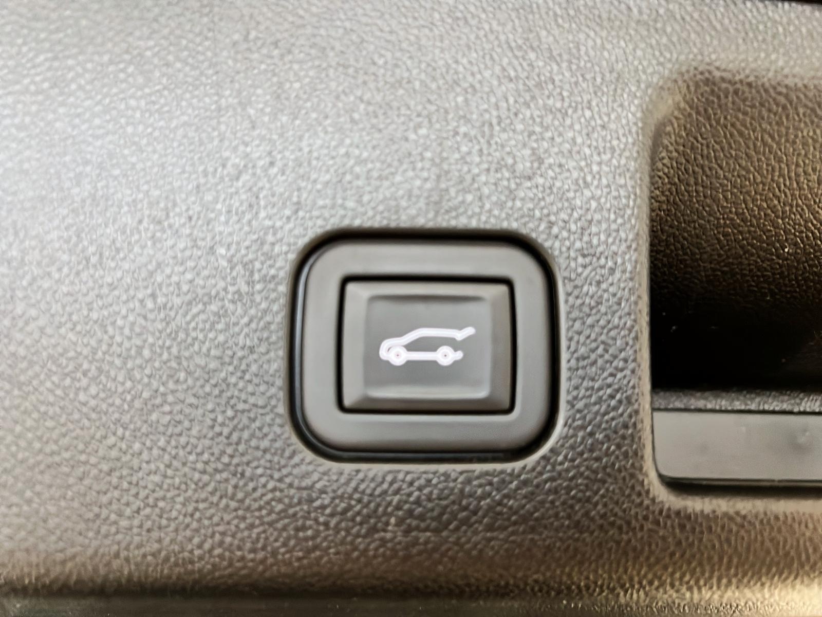 Chevrolet Equinox EV 3RS CUIR NAV 4RM 2024 - image #14