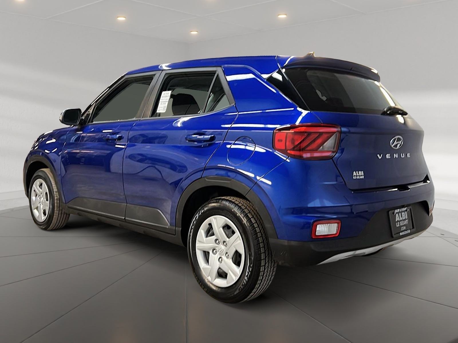 Hyundai Venue ESSENTIEL 2021 - image #6