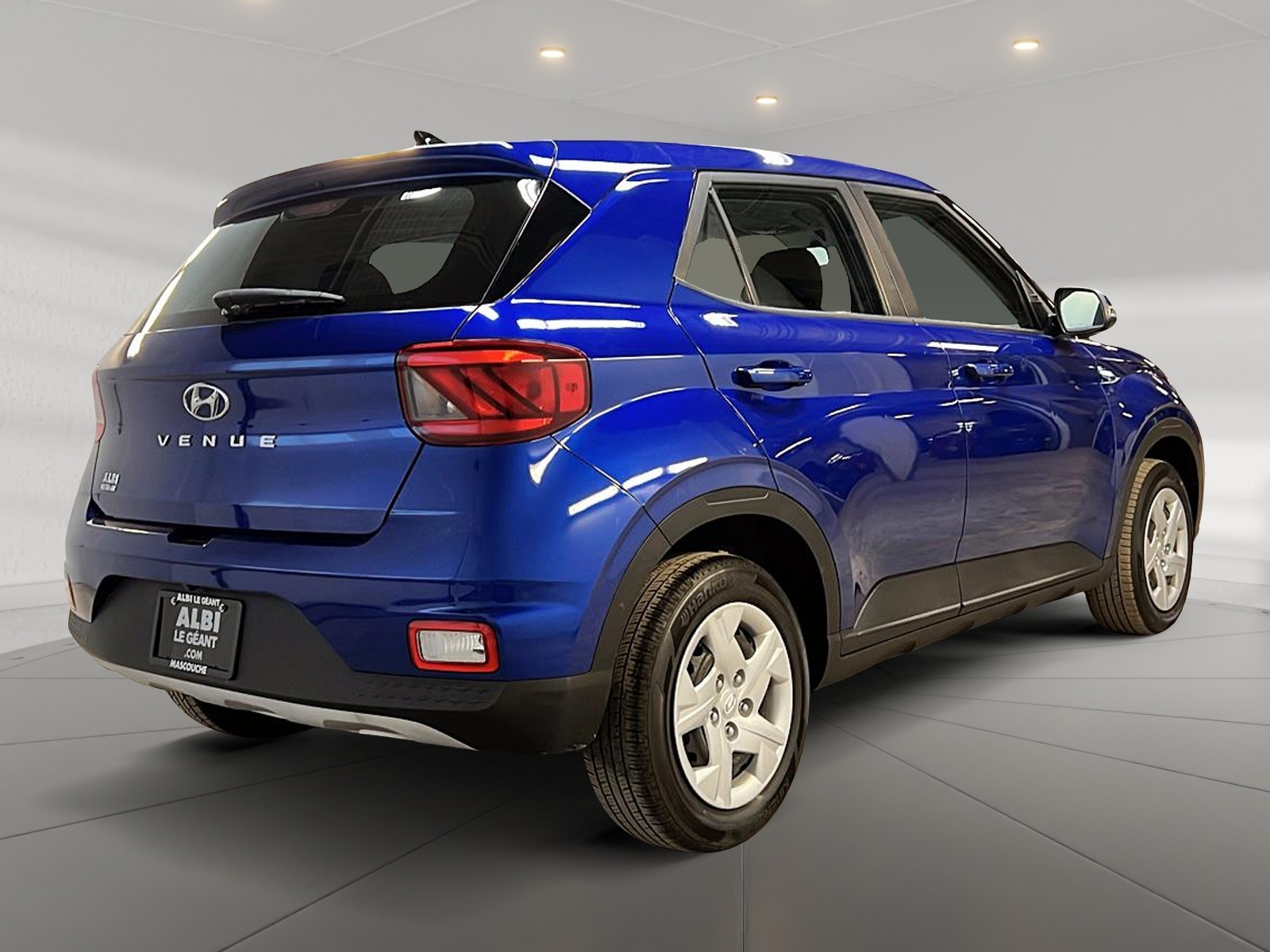 Hyundai Venue ESSENTIEL 2021 - image #4