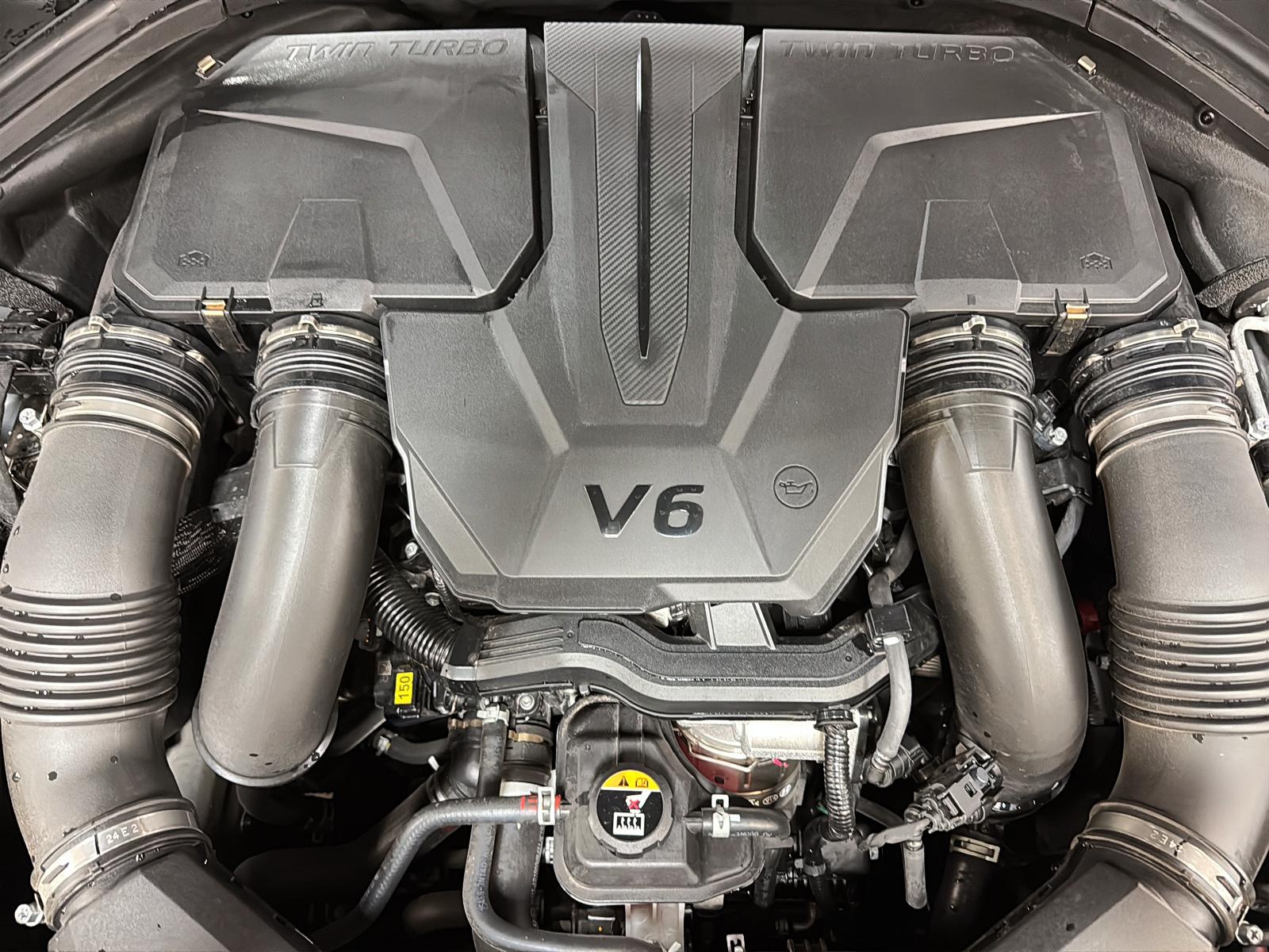 Genesis GV70 Sport 3.5T 4RM 2026 - image #13