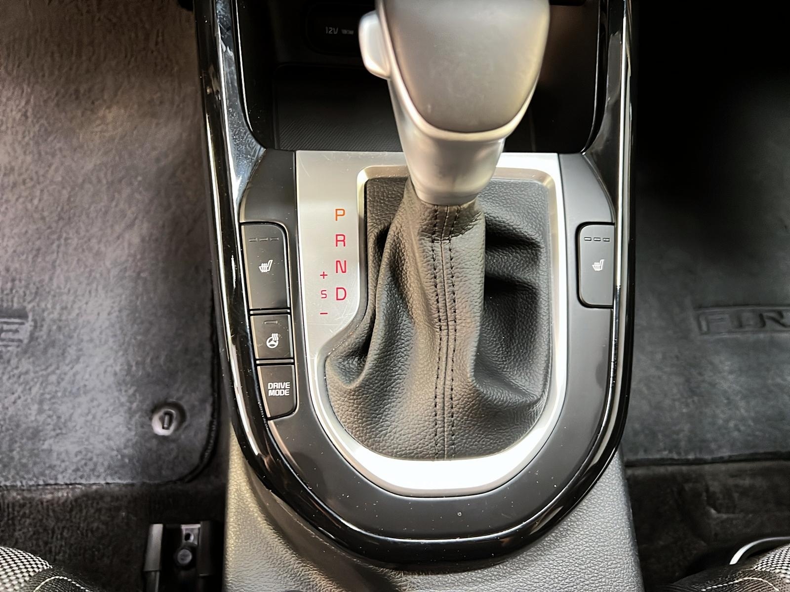 Kia Forte5 EX 2023 - image #13