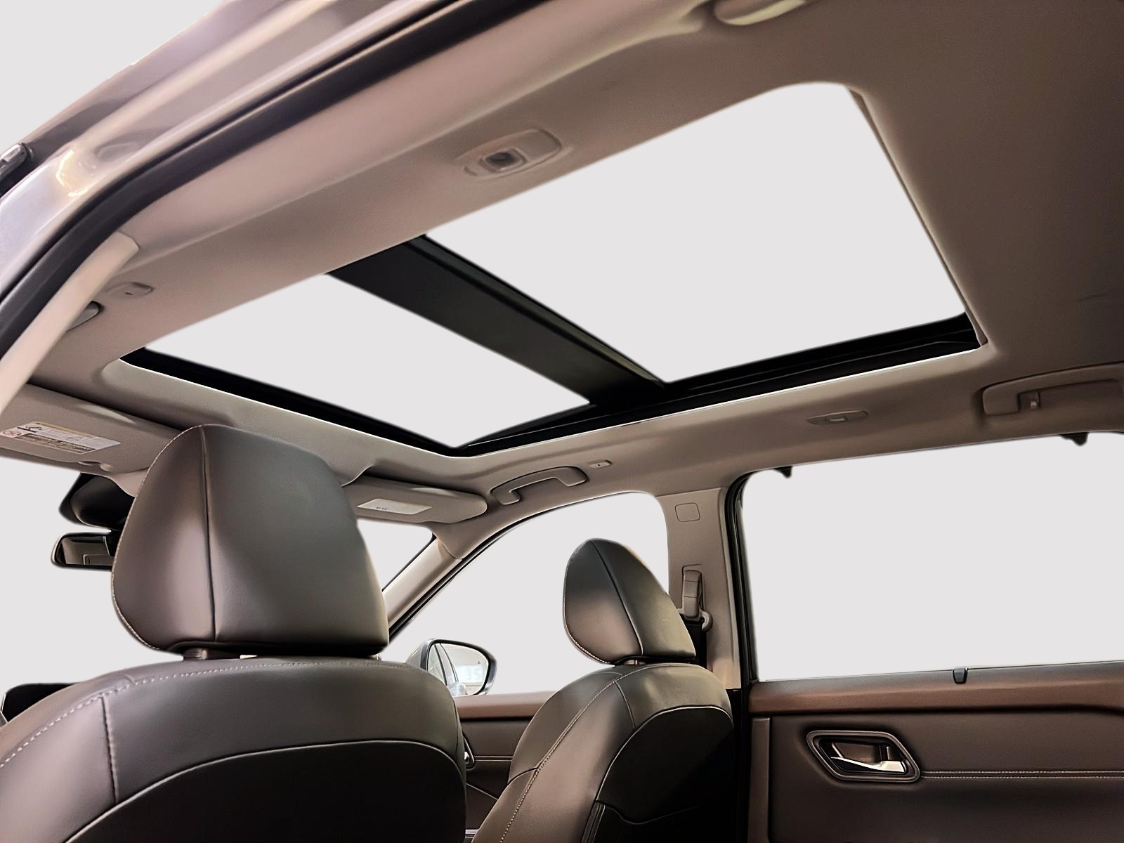 Nissan Rogue SL CUIR TOIT PANO NAV  4RM 2023 - image #10