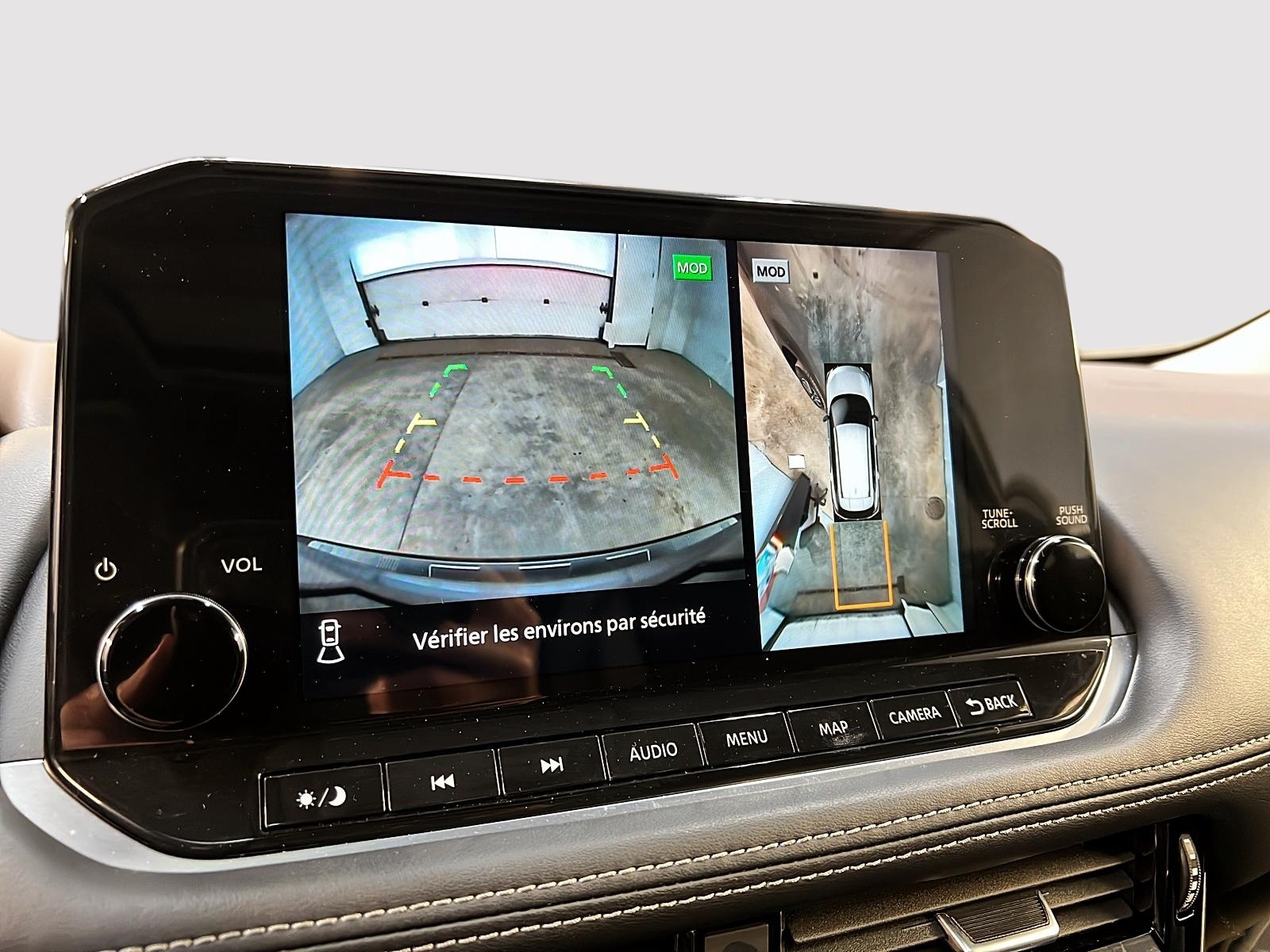 Nissan Rogue SL CUIR TOIT PANO NAV  4RM 2023 - image #16