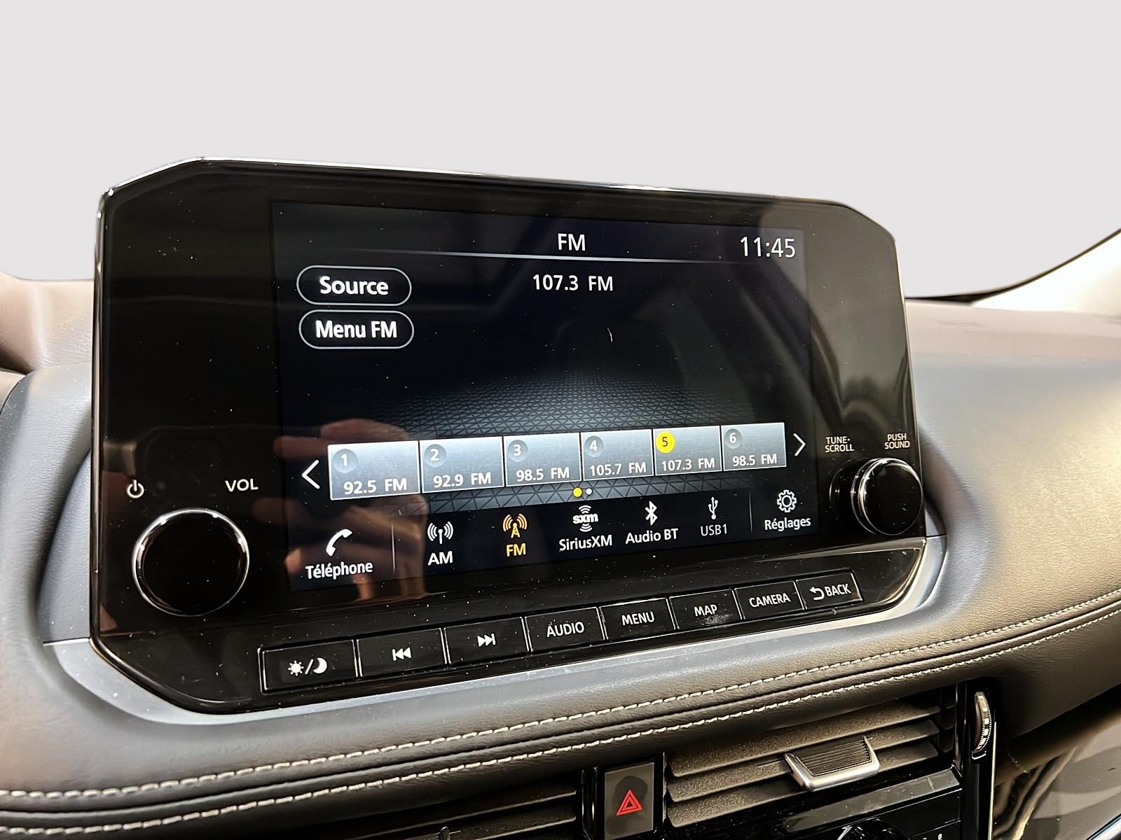 Nissan Rogue SL CUIR TOIT PANO NAV  4RM 2023 - image #14