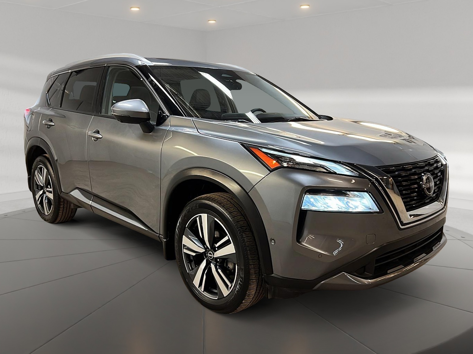 Nissan Rogue SL CUIR TOIT PANO NAV  4RM 2023 - image #3