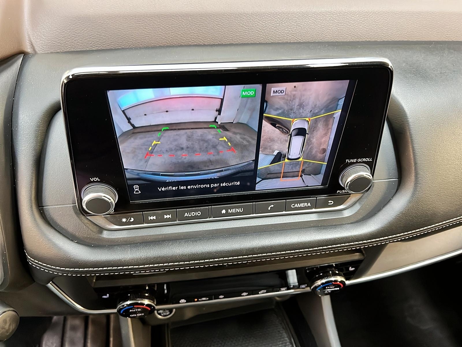 Nissan Rogue SV TOIT PANO 4RM 2023 - image #16