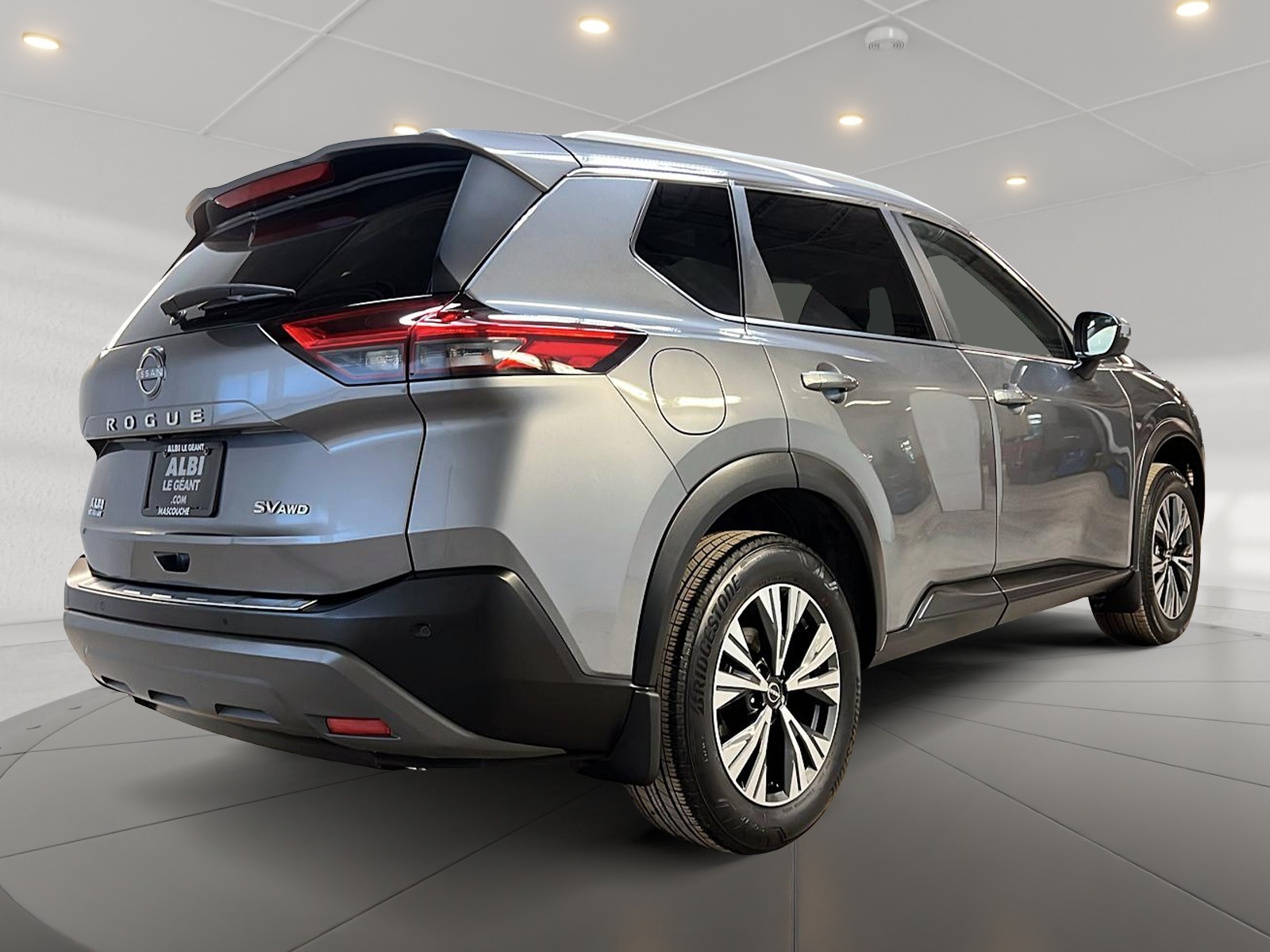 Nissan Rogue SV TOIT PANO 4RM 2023 - image #4