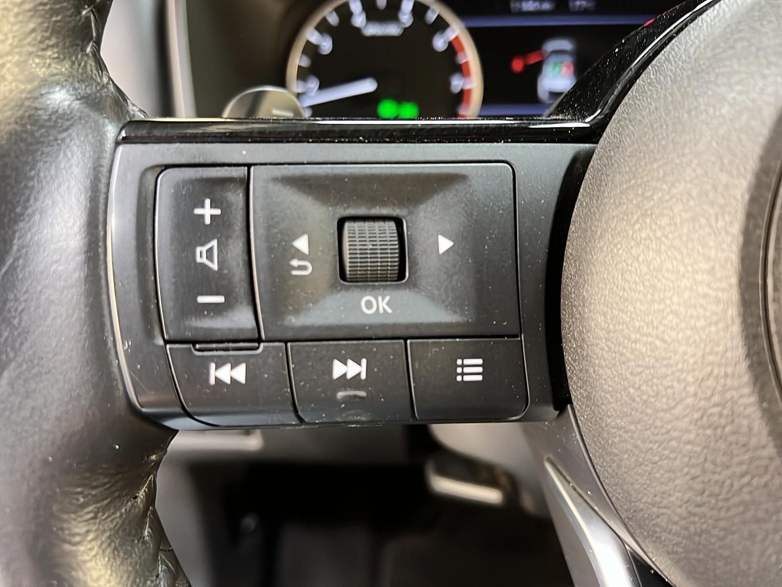 Nissan Rogue SV TOIT PANO 4RM 2023 - image #19