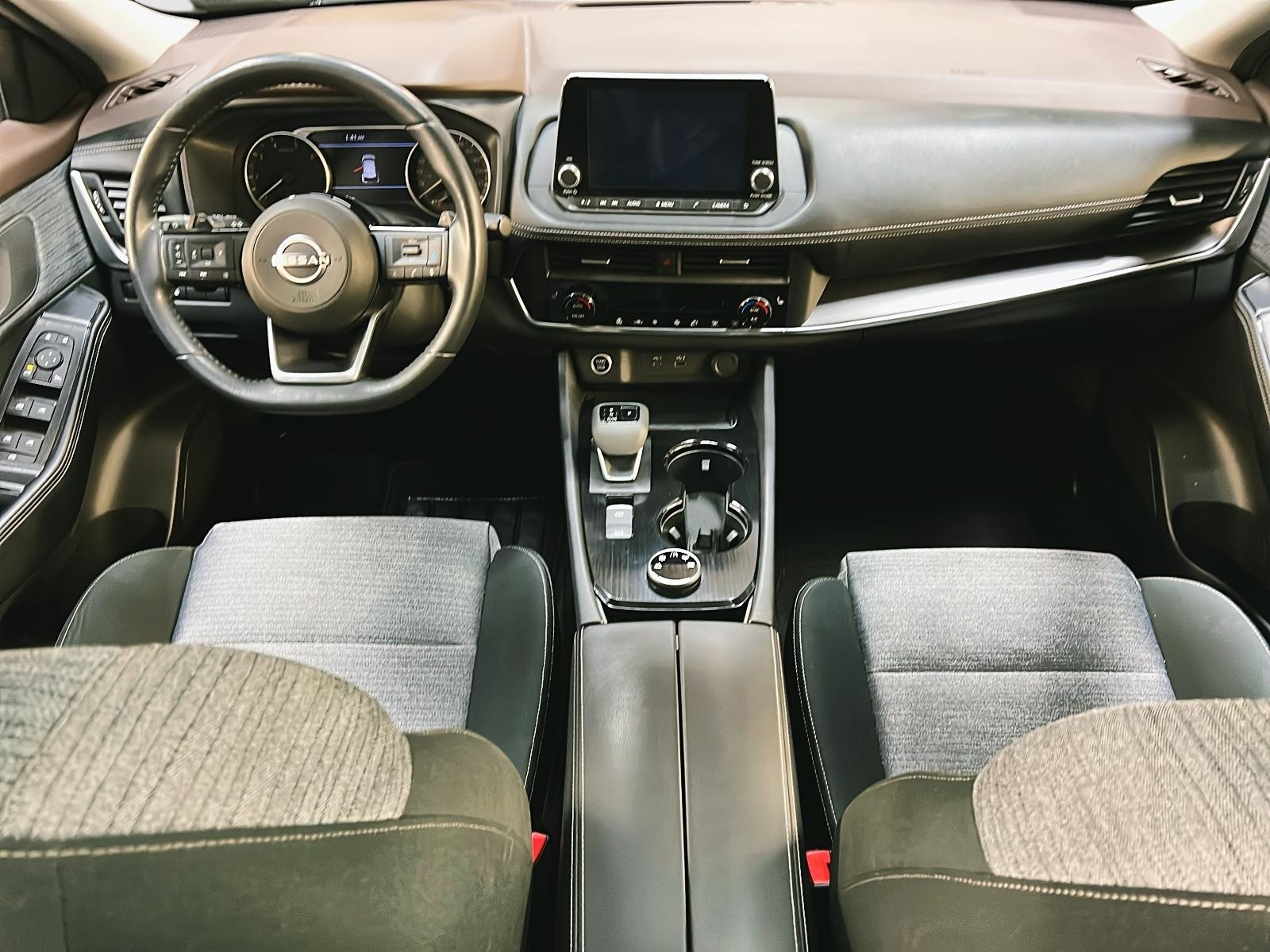 Nissan Rogue SV TOIT PANO 4RM 2023 - image #10