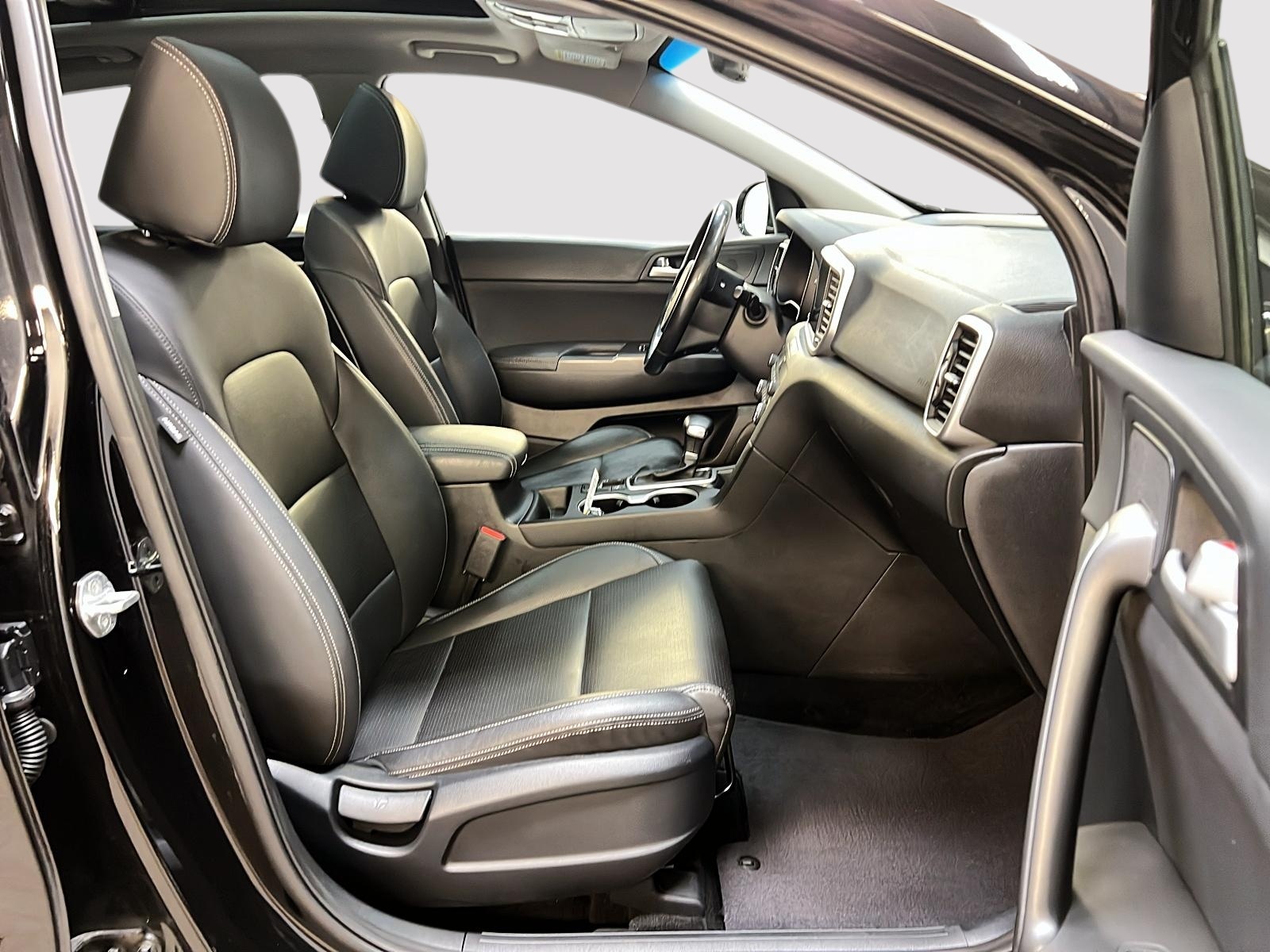 Kia Sportage EX PREMIUM S CUIR TOIT PANO 4RM 2022 - image #8