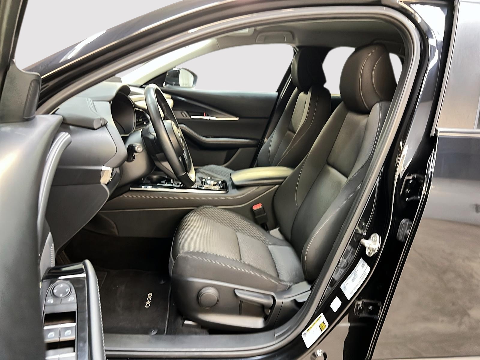 Mazda CX-30 GS 4RM 2023 - image #7