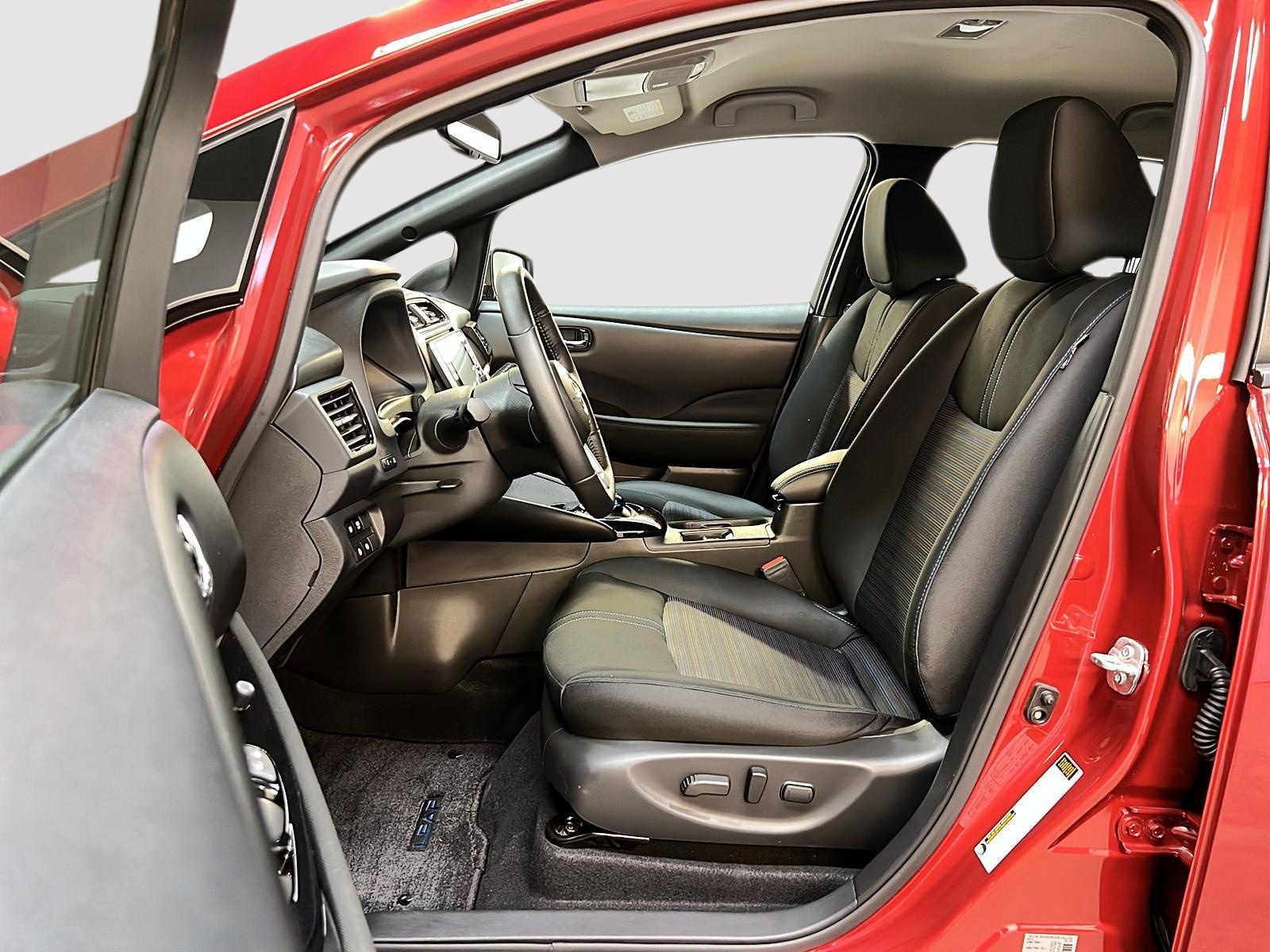 Nissan Leaf SV PLUS NAV 2024 - image #7