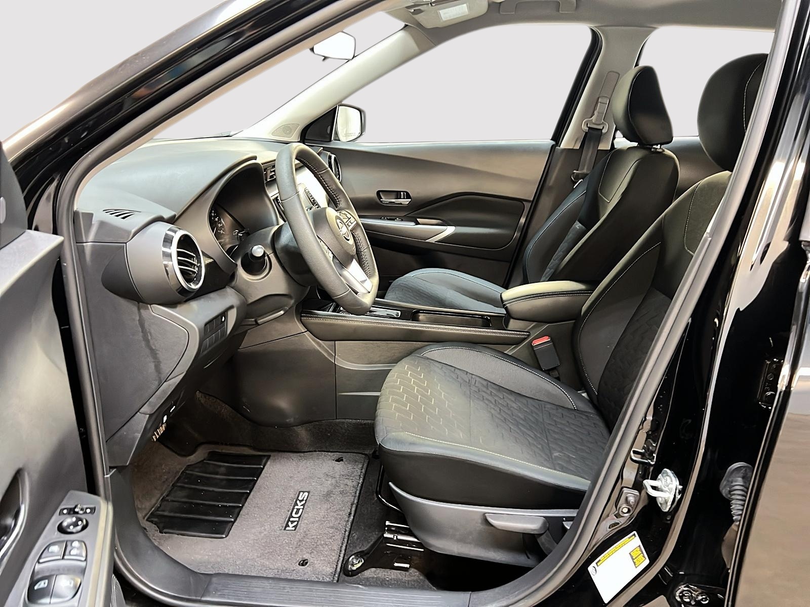 Nissan Kicks 2023 - Image #7