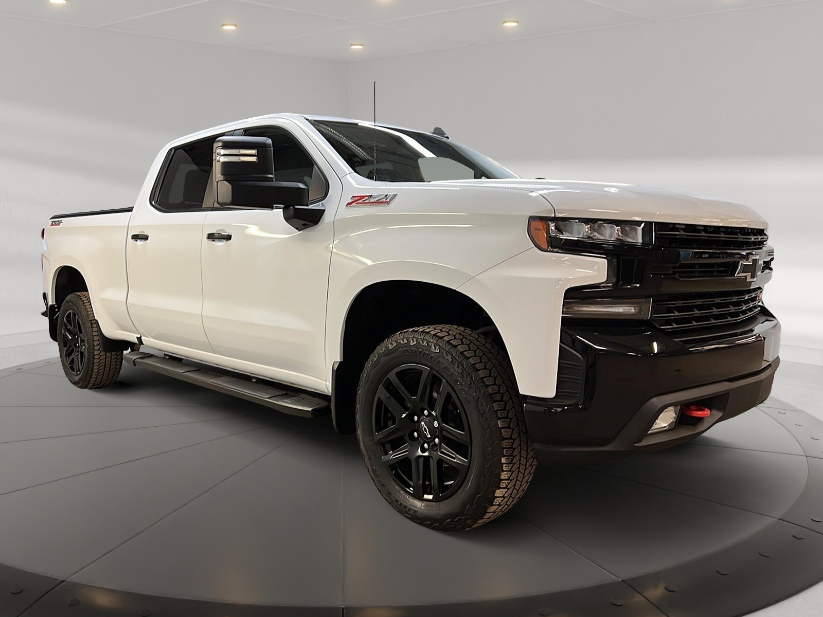 Chevrolet Silverado 1500 LTD LT TRAIL BOSS Z71 CREW CAB 4X4 2022 - image #3