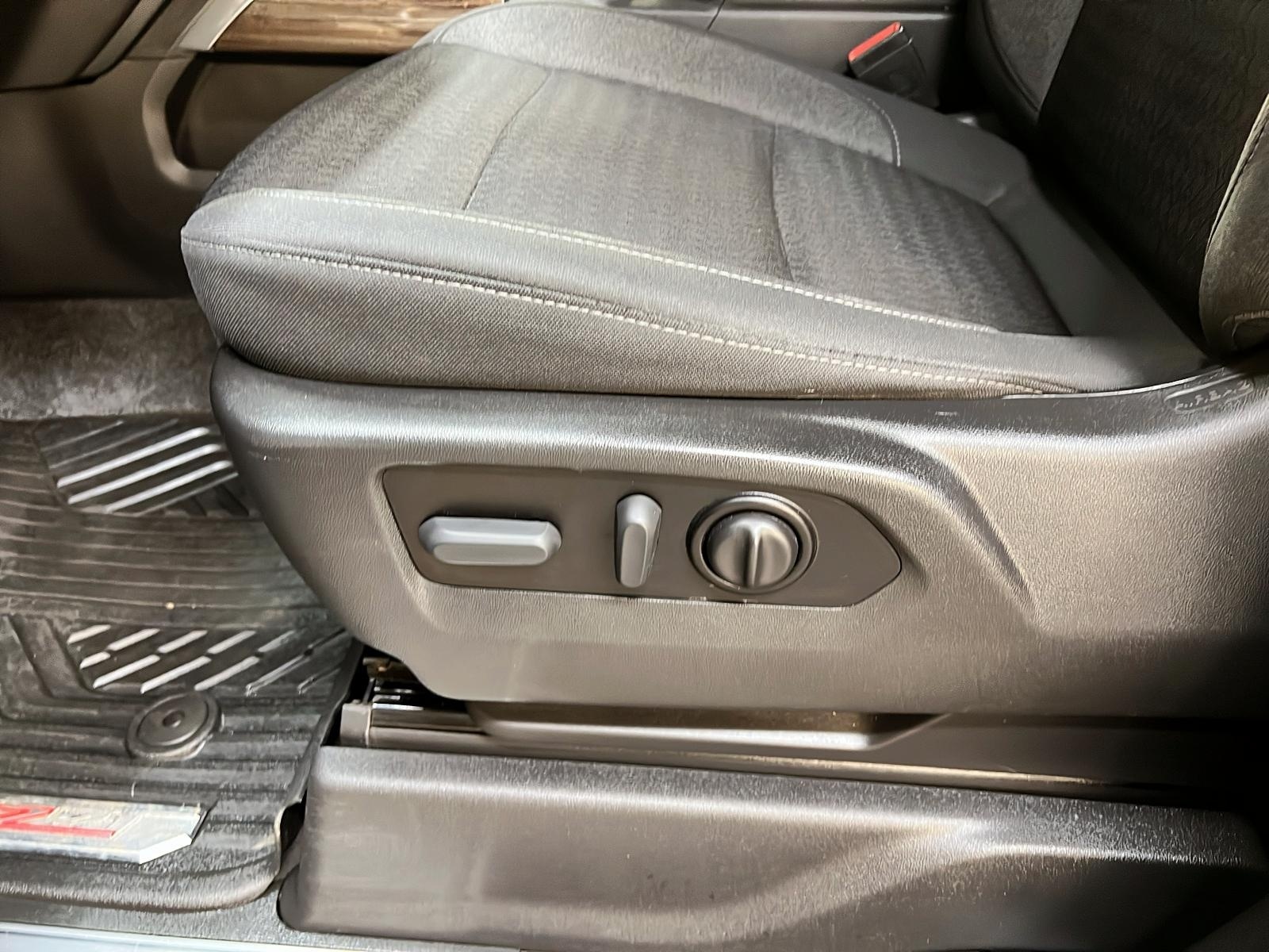 Chevrolet Silverado 1500 LTD LT TRAIL BOSS Z71 CREW CAB 4X4 2022 - image #23