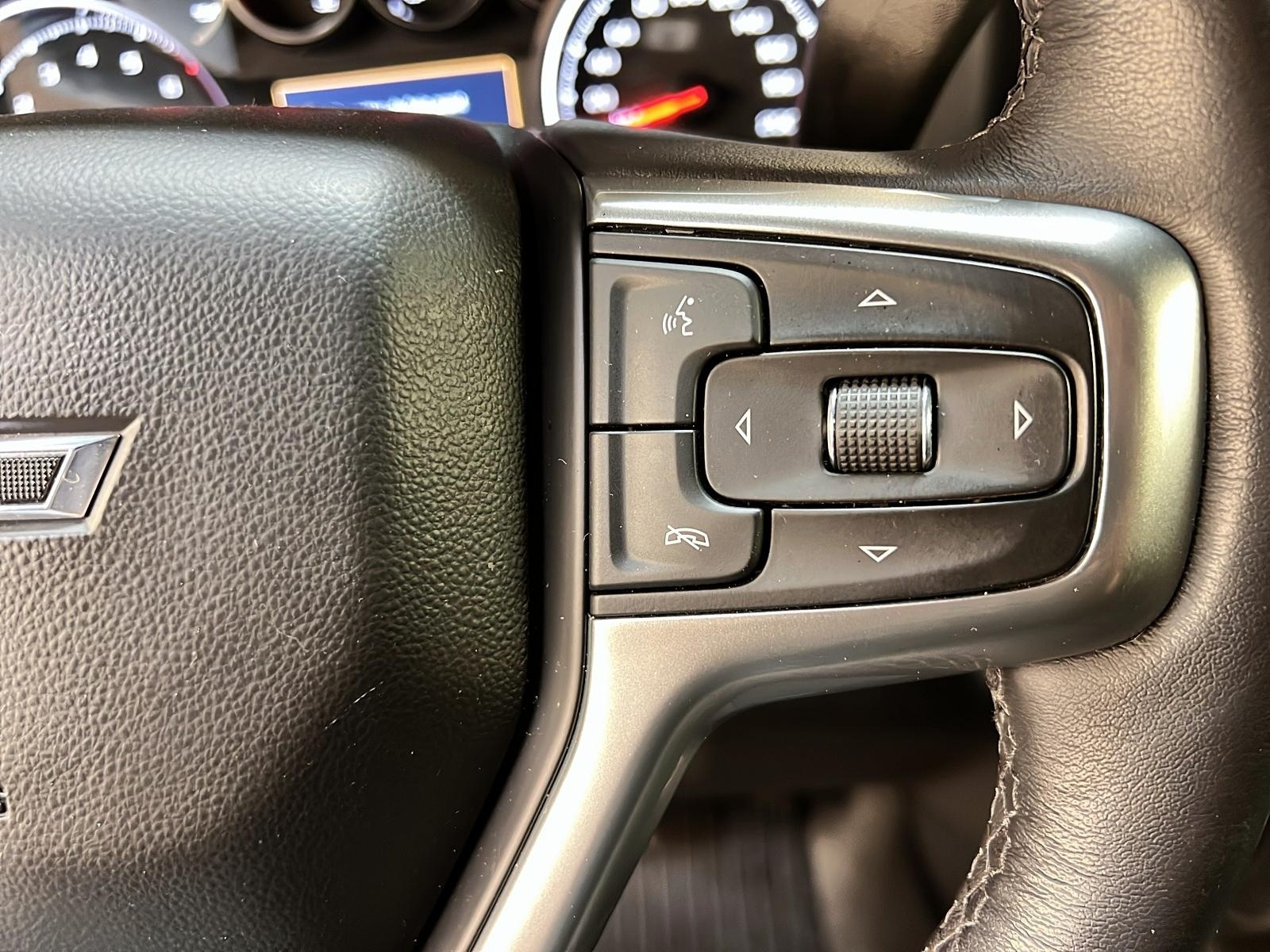 Chevrolet Silverado 1500 LTD LT TRAIL BOSS Z71 CREW CAB 4X4 2022 - image #18