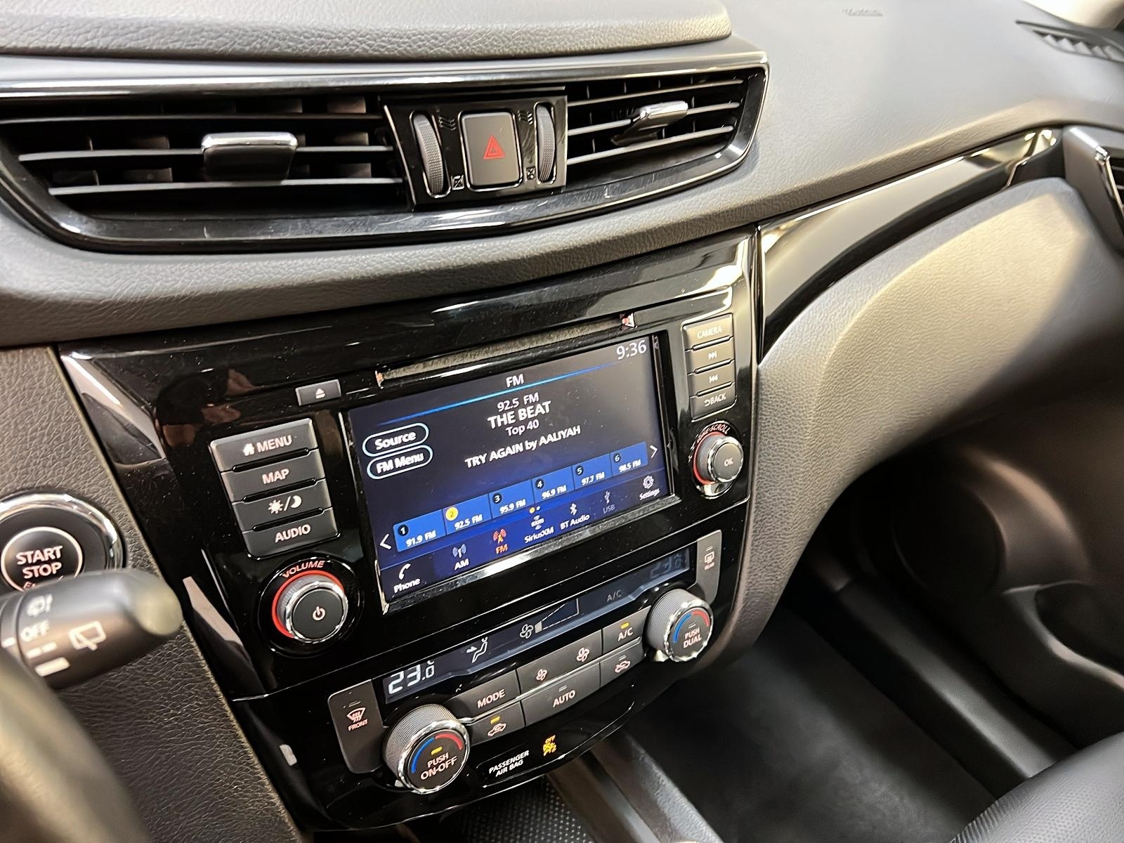 Nissan Qashqai SL PLATINUM CUIR TOIT NAV 4RM 2021 - image #16